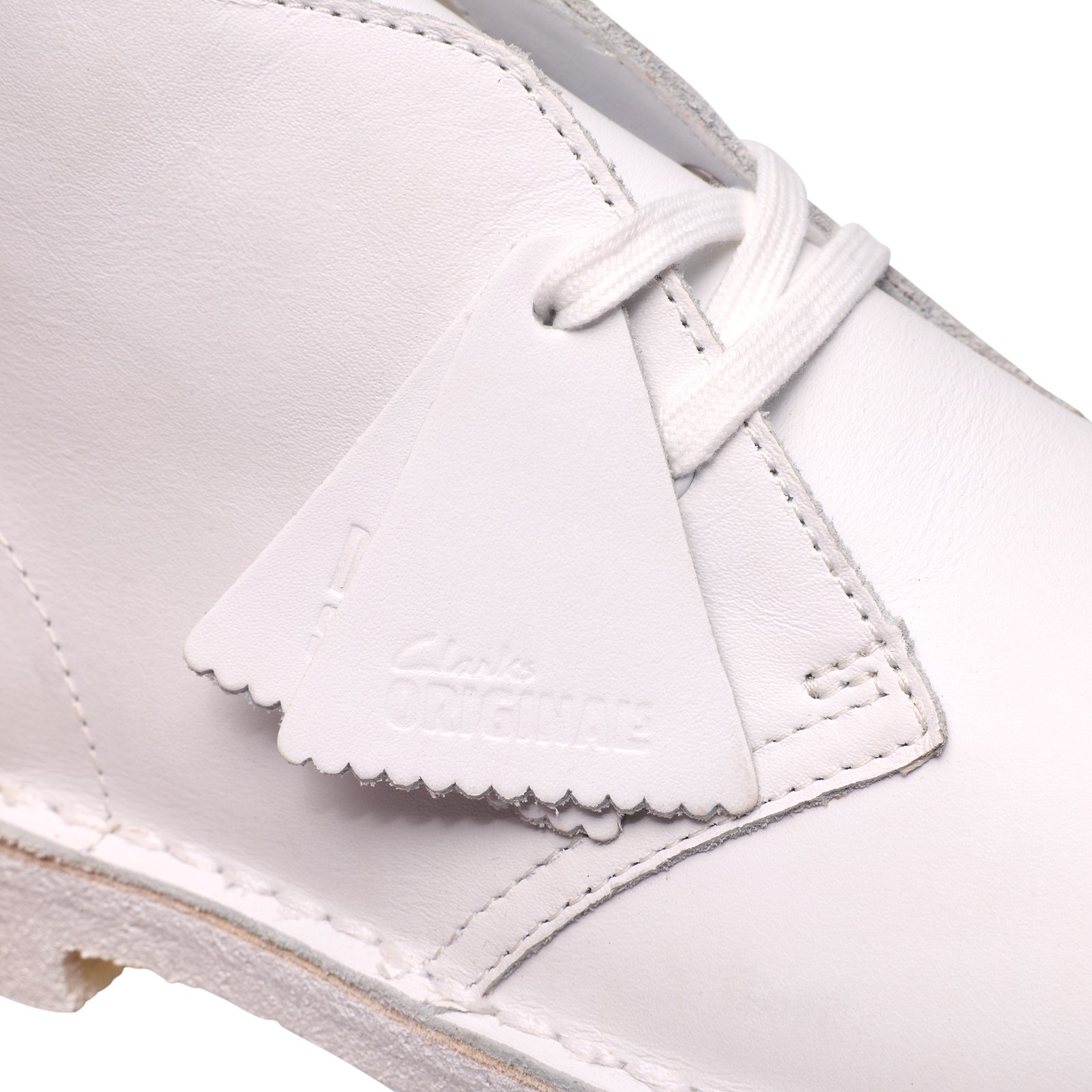 Clarks Originals Men’s Desert Boot White Leather 26187609