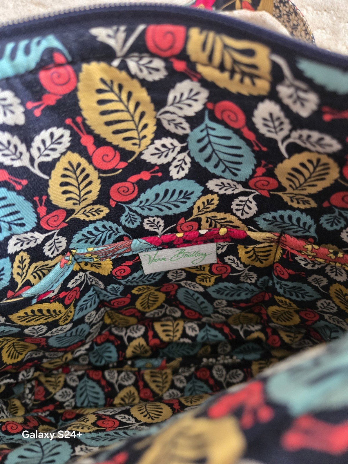 Vera Bradley HAPPY SNAILS Retired Crossbody Hipster