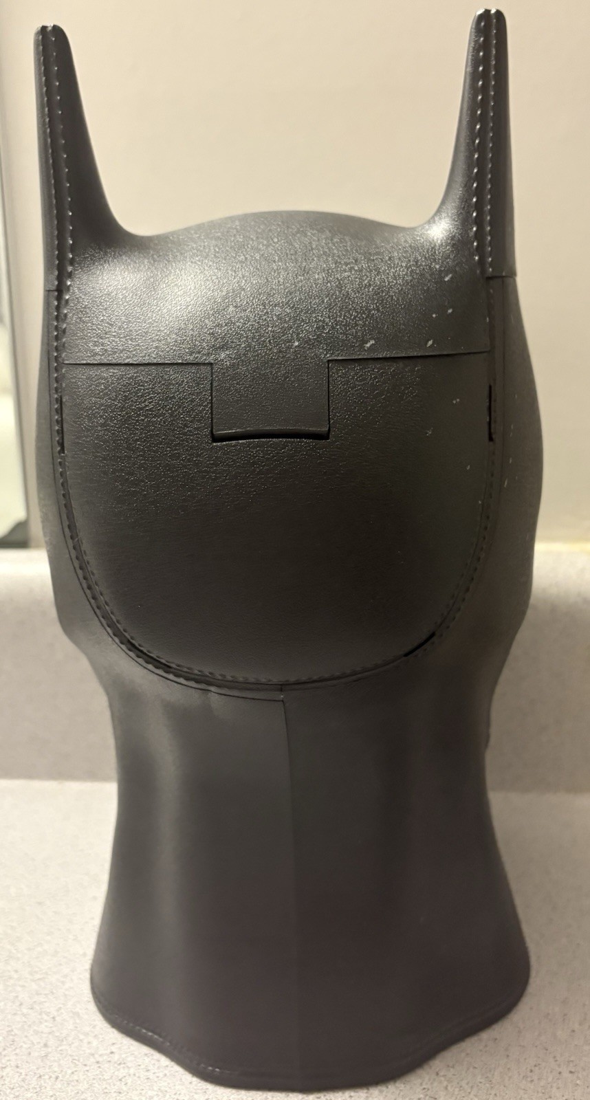 AMC Theaters Batman Full Face Mask Cowl popcorn bucket flaws shown