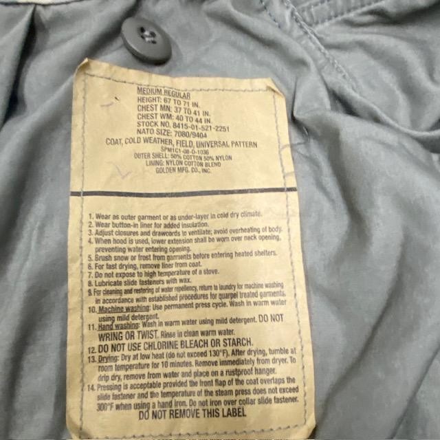 US Army ACU Digital Camo Cold Weather Field Coat Jacket Medium Regular MR