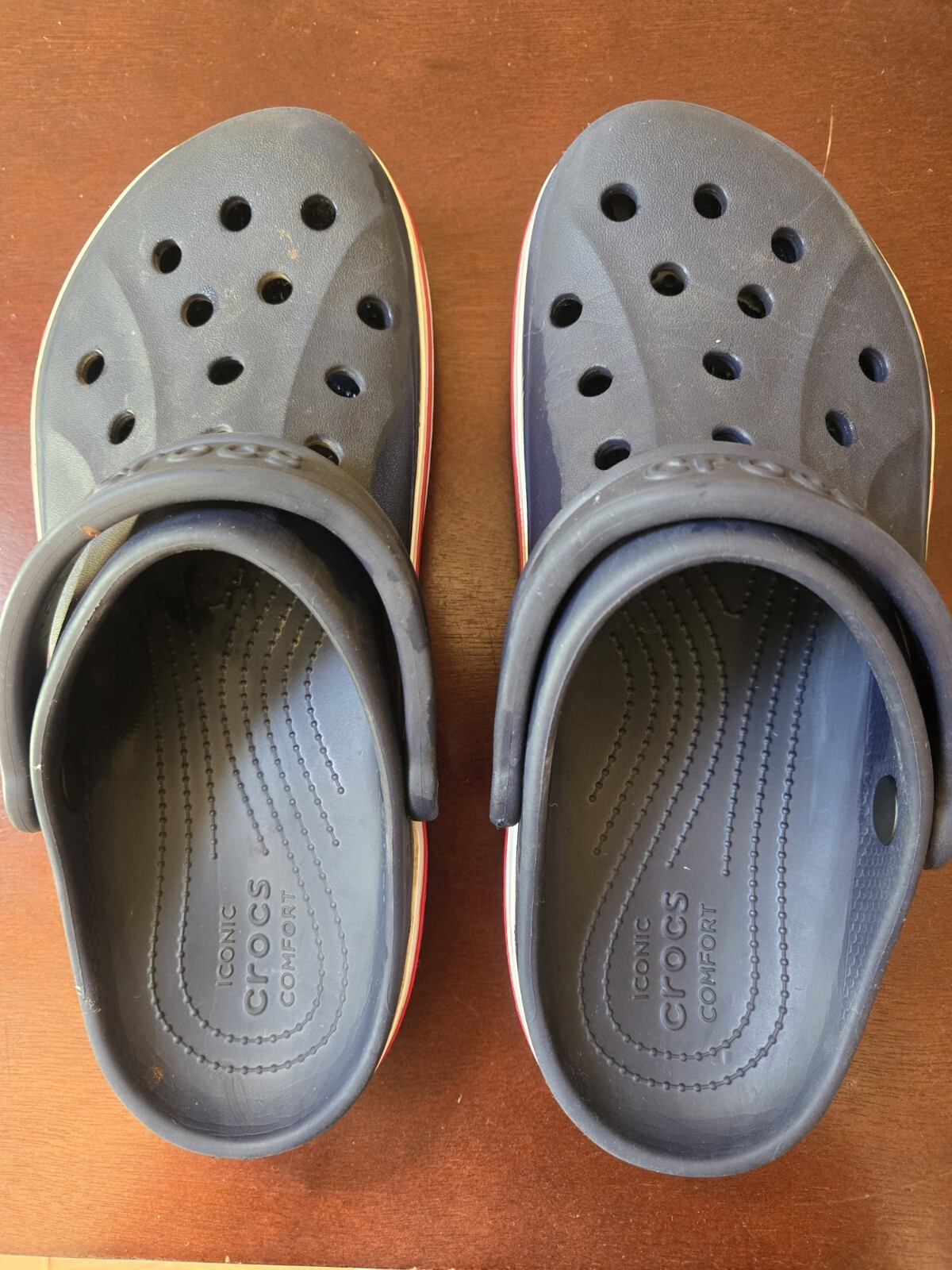 GUC Size M6 W8 Bayaband Clog Crocs sandals Navy Pepper