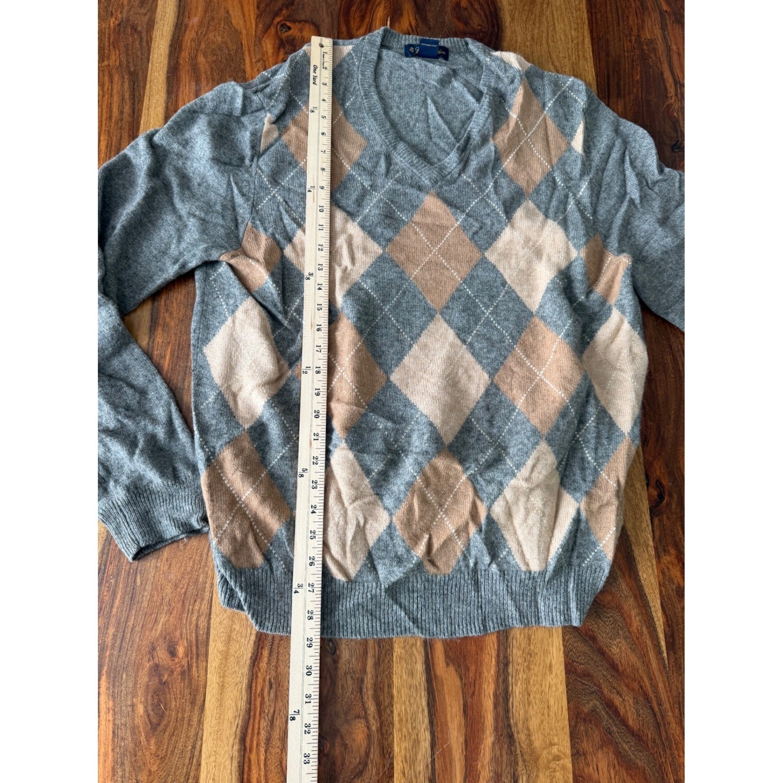 Brooks Brothers Mens XL Grey Argyle V-Neck Sweater 100% Camel Hair Luxury Preppy