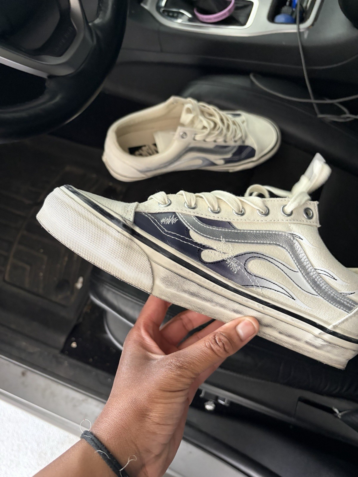 VANS old skool low top lace-up sneakers white/blue canvas rubber sole