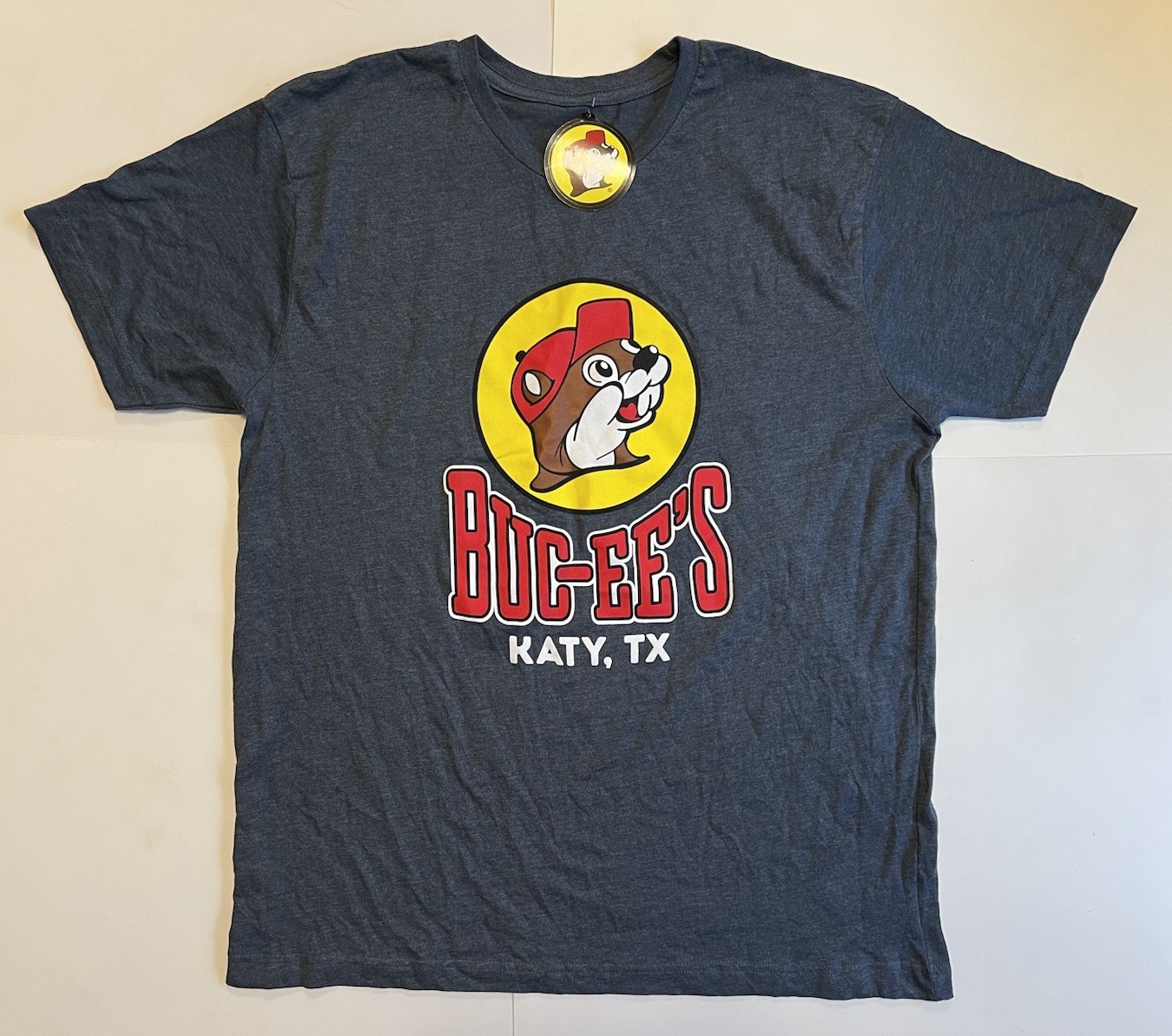 NEW Buc-ee’s Katy, Texas Gray T-Shirt Size Large New With Tags Bucky The Beaver