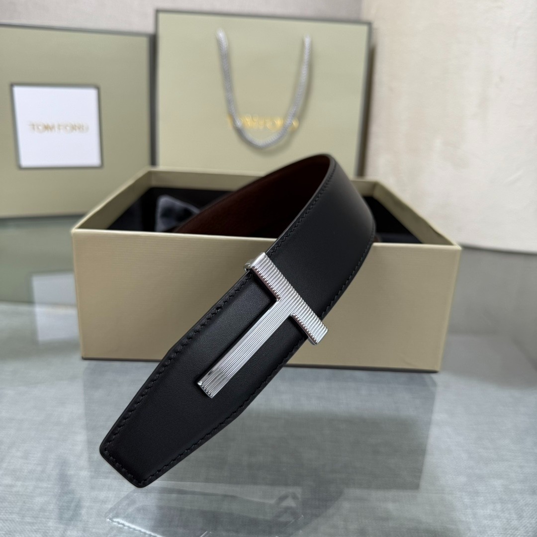 Tom Ford Men’s Reversible Calfskin Leather Black/Brown Belt T-Buckle