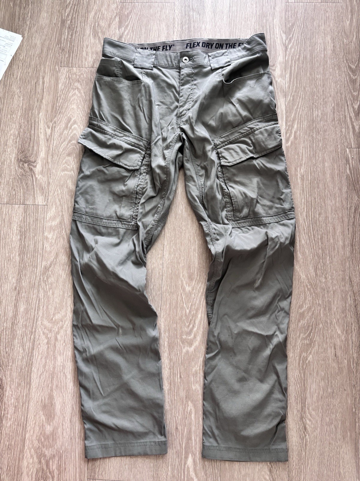Duluth Trading Co Dry On The Fly Slim Fit Stretch Cargo Pants Gray 34