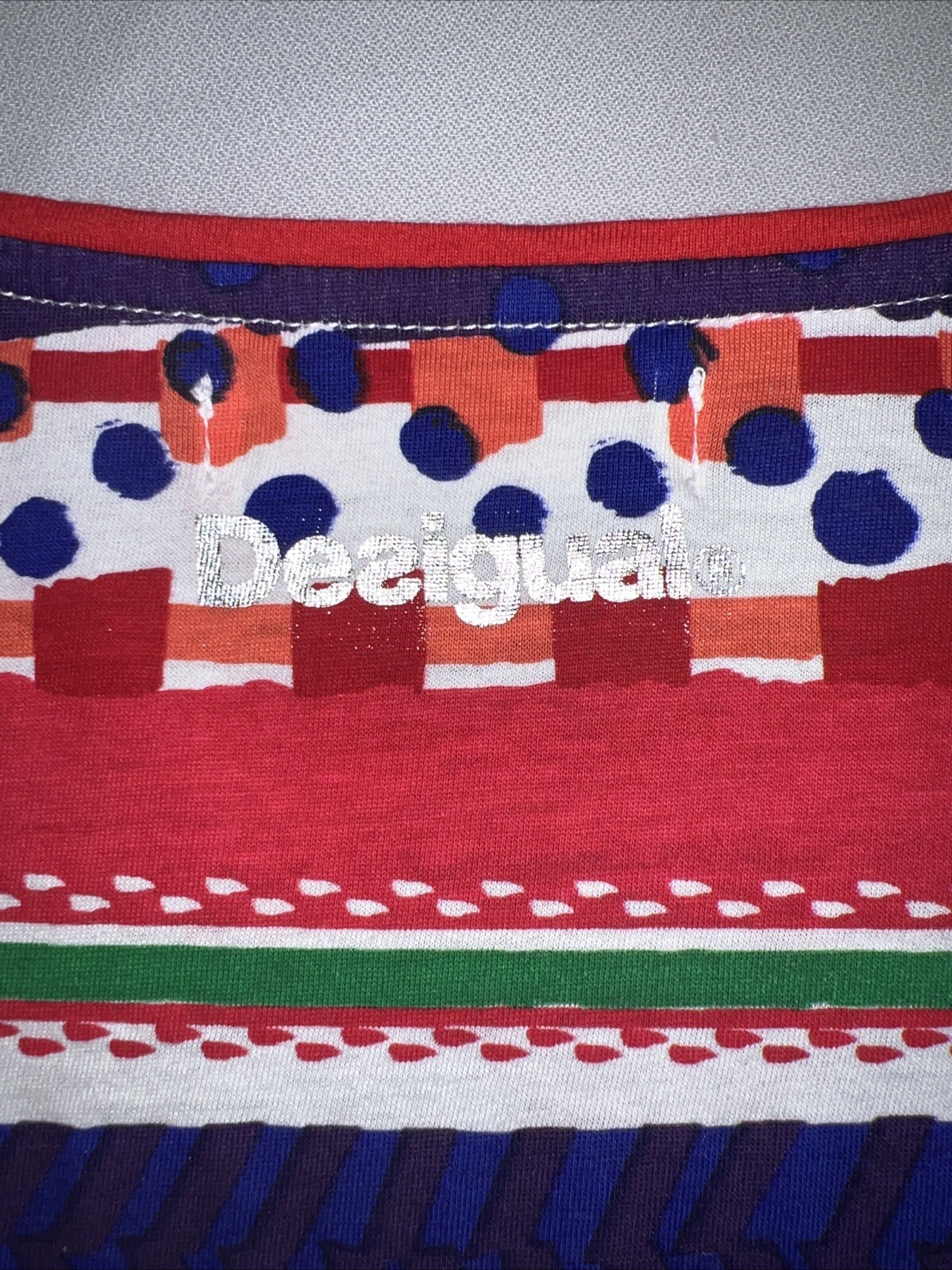 Desigual Madagascar Girls Top Sz 13/14 Vibrant Colors With Sequins Cap Sleeves