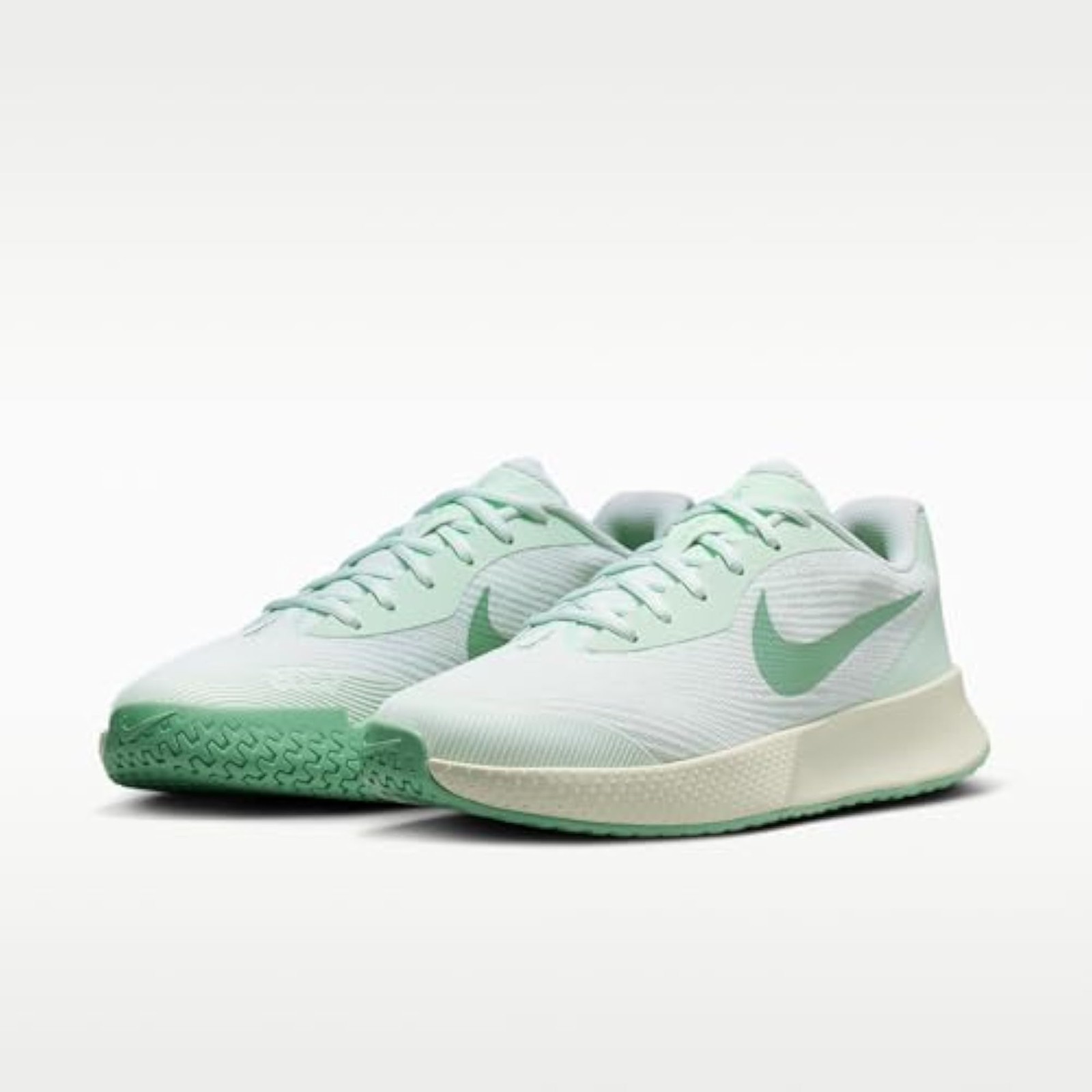 Nike Vapor Lite 3 Women’s Hard Court Tennis Shoes (Barely Green/Sea Glass/Steam)