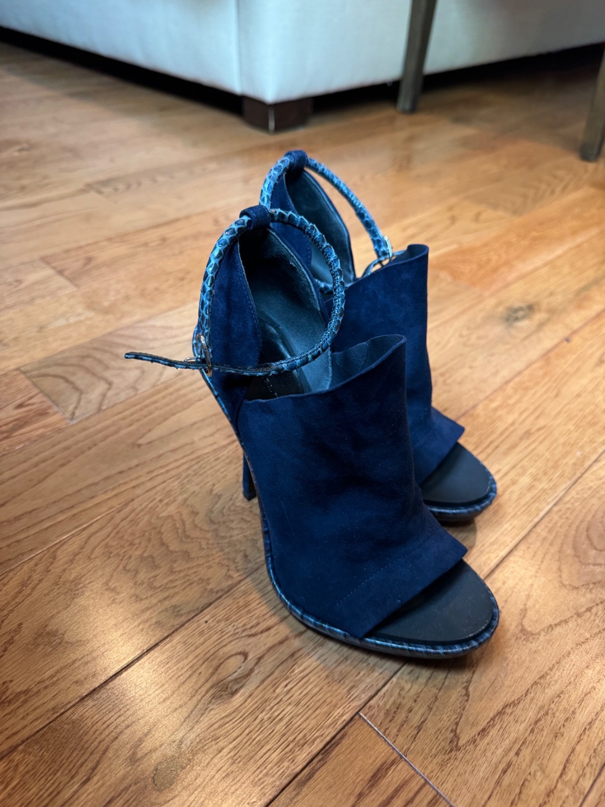 Balenciaga 11 cm heel blue suede open toe shoes size 36.5 made in italy