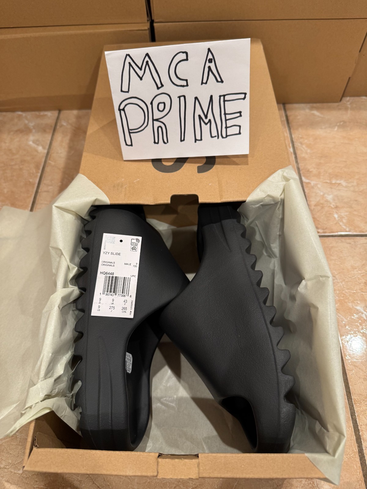 Adidas Yeezy Slide Onyx Size 9 HQ6448 (BRAND NEW WITH RECEIPT)