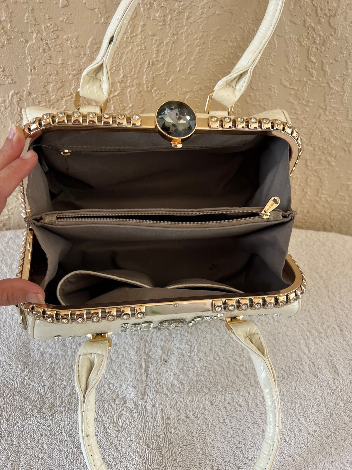 purses and handbags used crossbody bags authentic