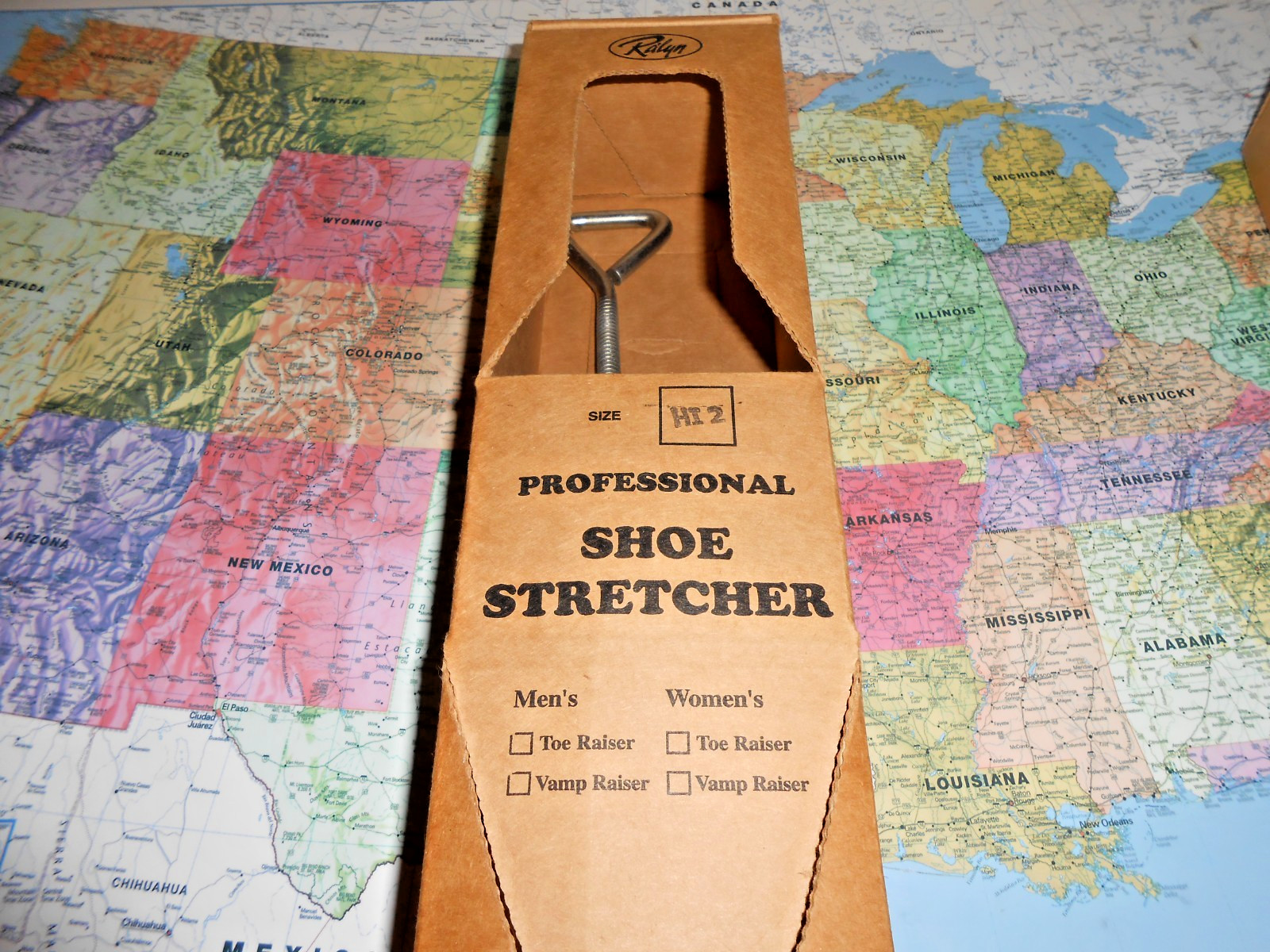 NIB -Ralyn Professional Wood Shoe Stretcher Size HI 2 – Justin Blair & Co. Heels
