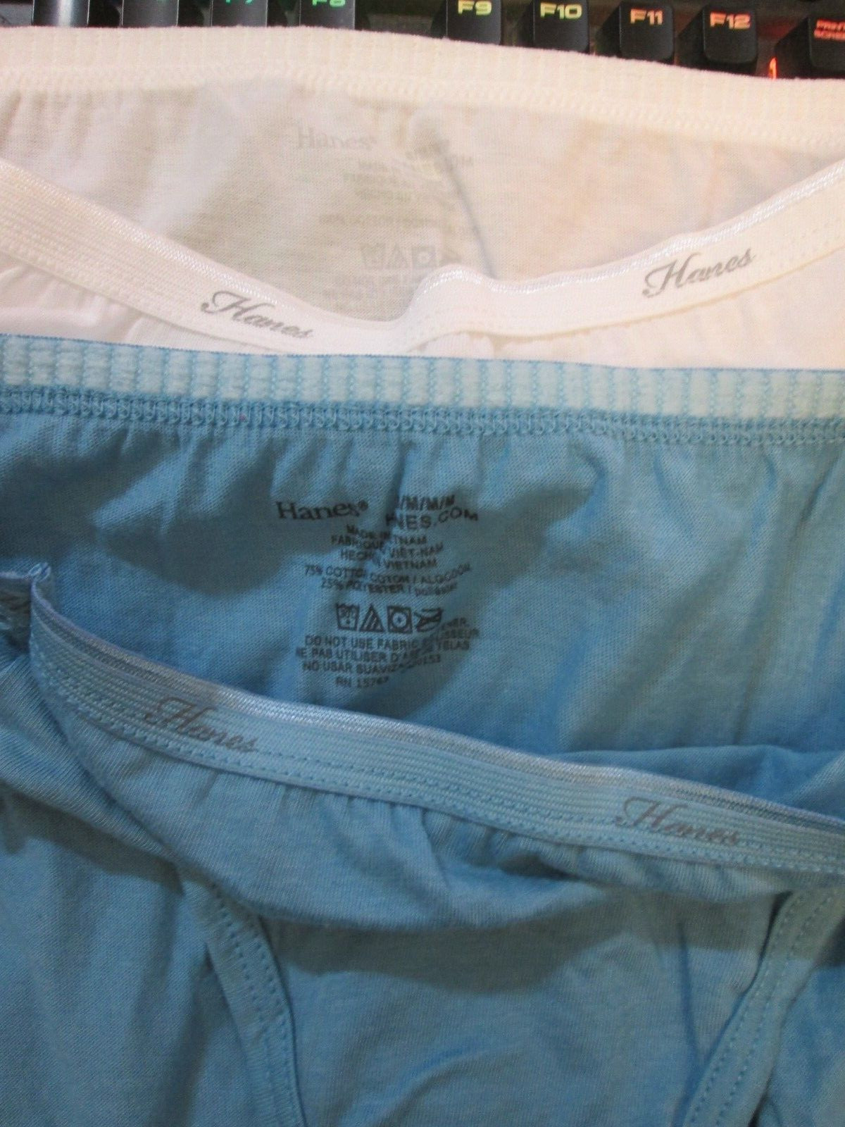 New Hanes High Leg Briefs💕 Size 6 Dark Aqua Blue + White 75% & 100% Cotton