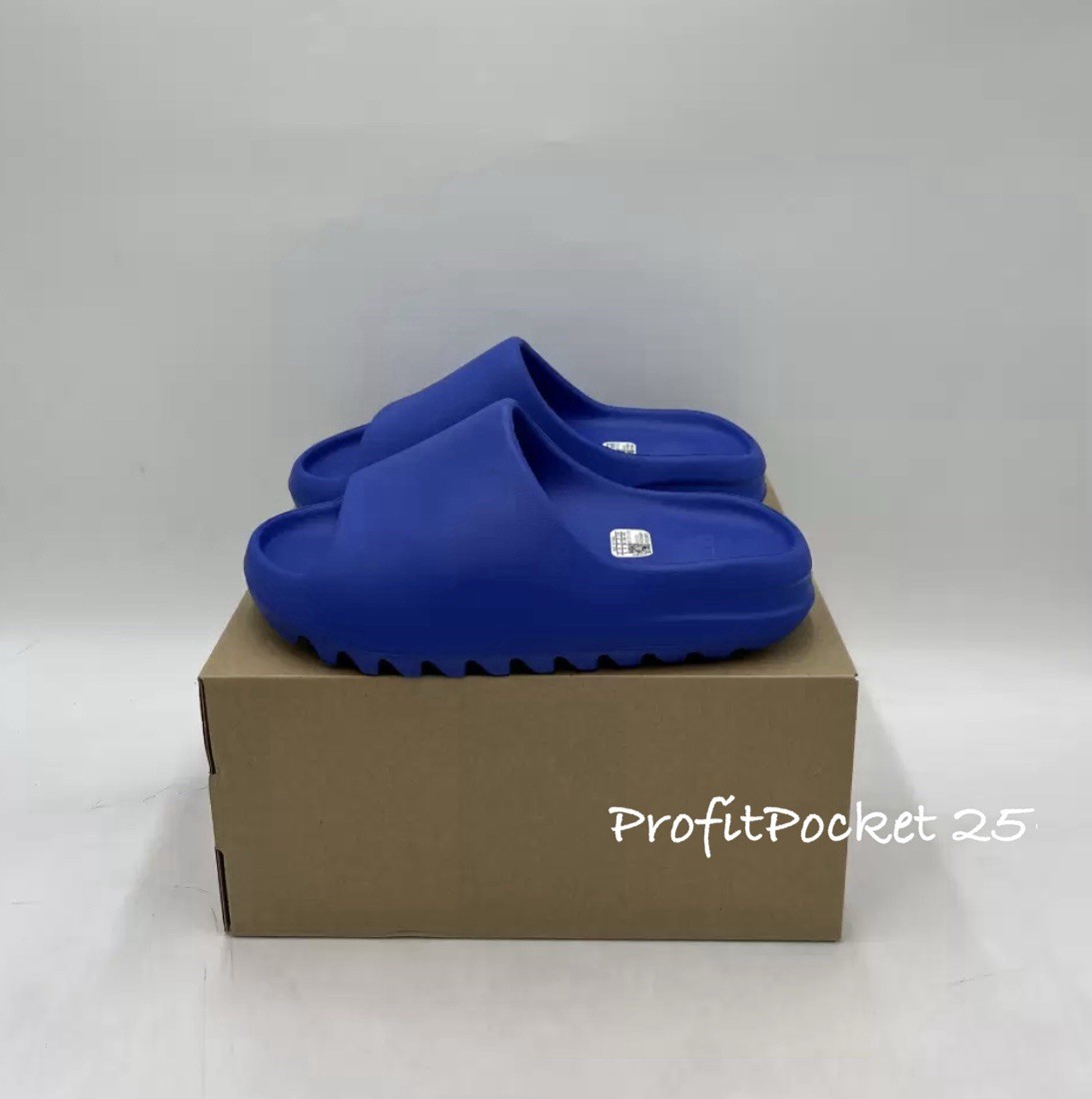 Yeezy Azure Sandal Slides Size 11