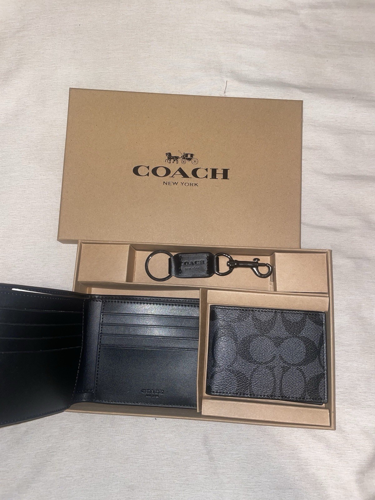 Coach Men’s 3-in-1 Wallet Set Signature Black/Black/Oxblood NWT Box Included New