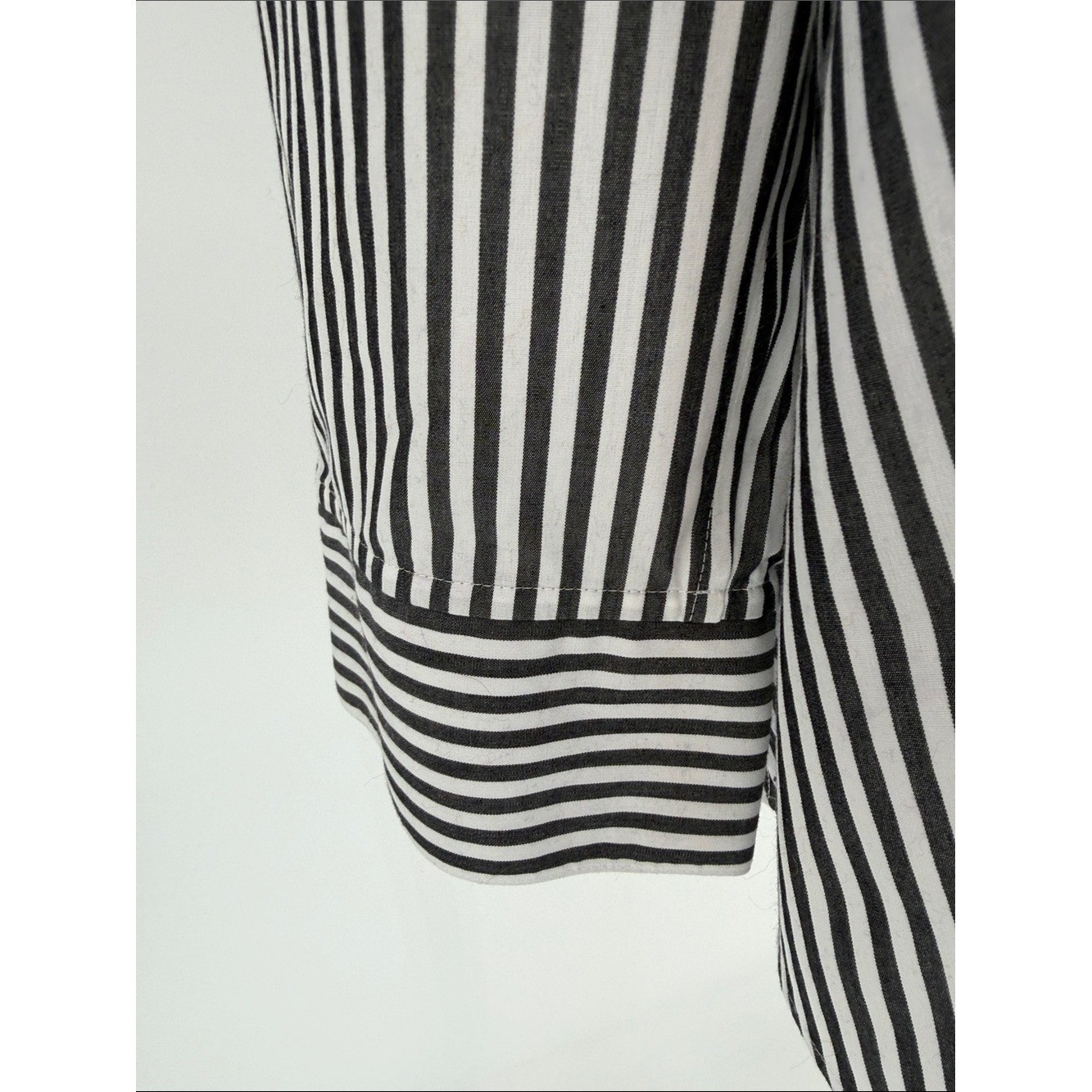Investments gold label Classic Black & White Stripe Long-Sleeve