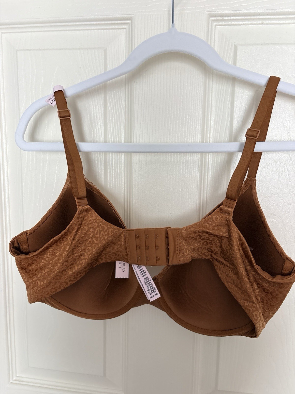 NWT Victoria’s Secret Perfect Shape Push-Up Bra Jacquard Sandalwood 36DD