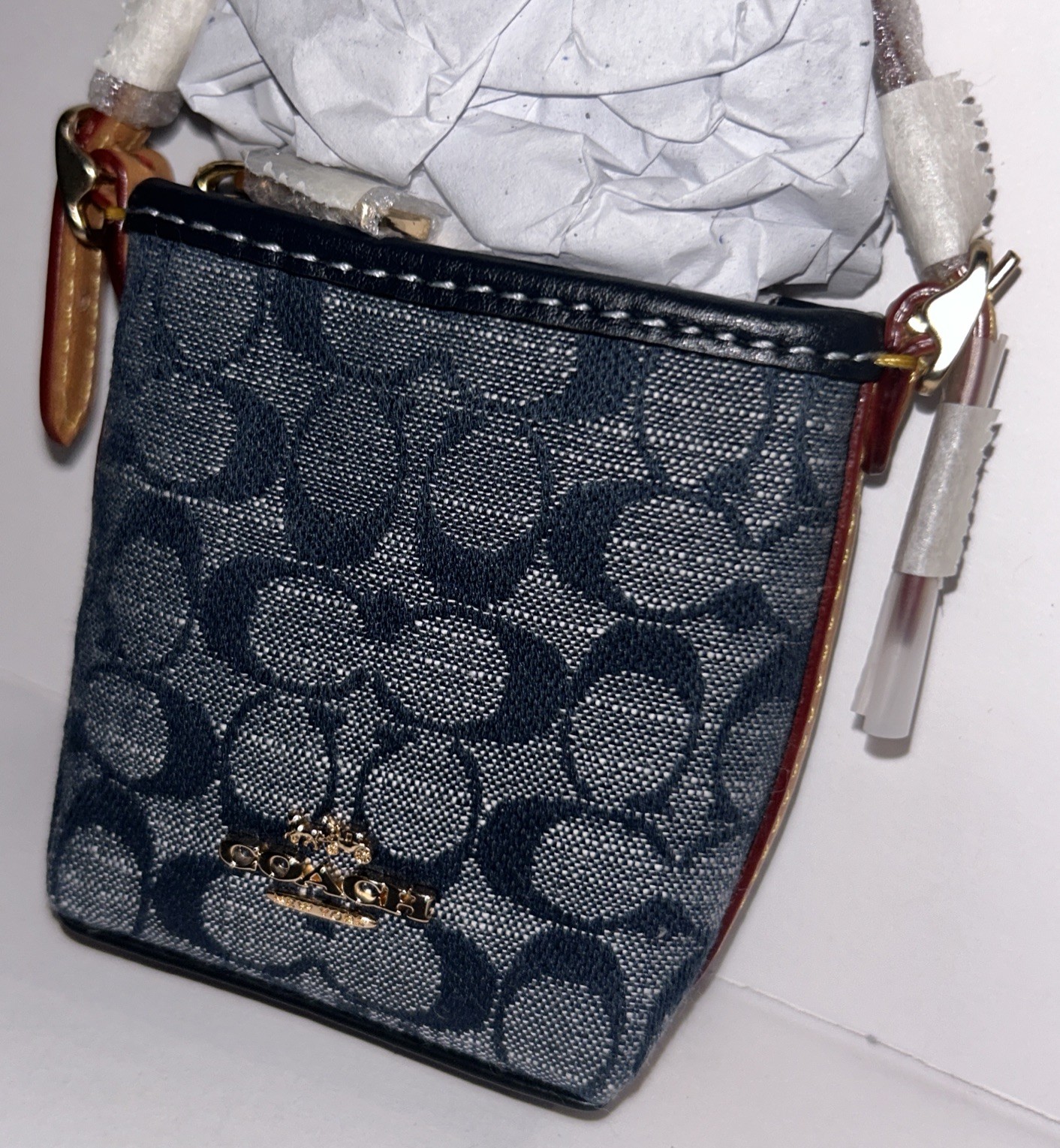 🐼💦 Coach C8223 🐼💦 Mini Val Duffle Bag Charm In Signature Chambray 🐼 D30o2