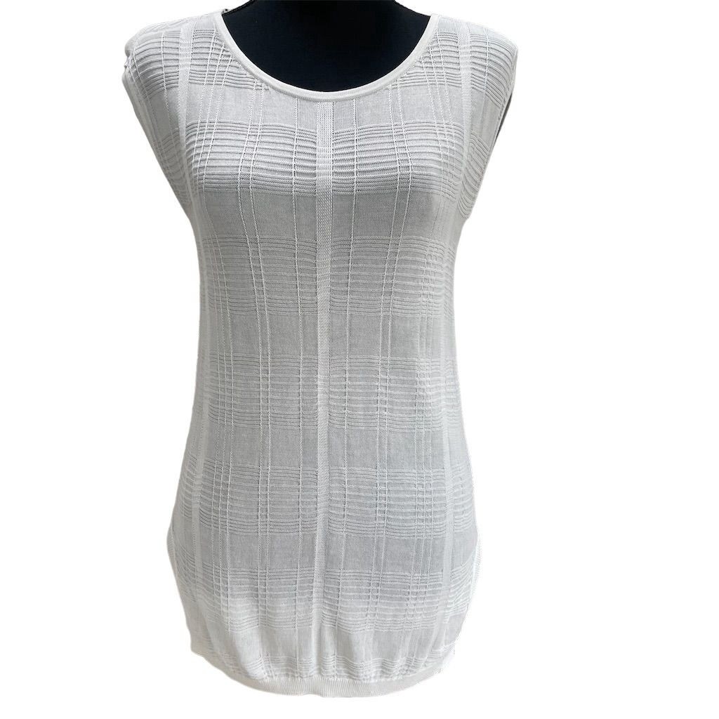 TROUVÉ Women’s XS White U-Neck Cropped Knit Tank Top Sleeveless Cutout Trim