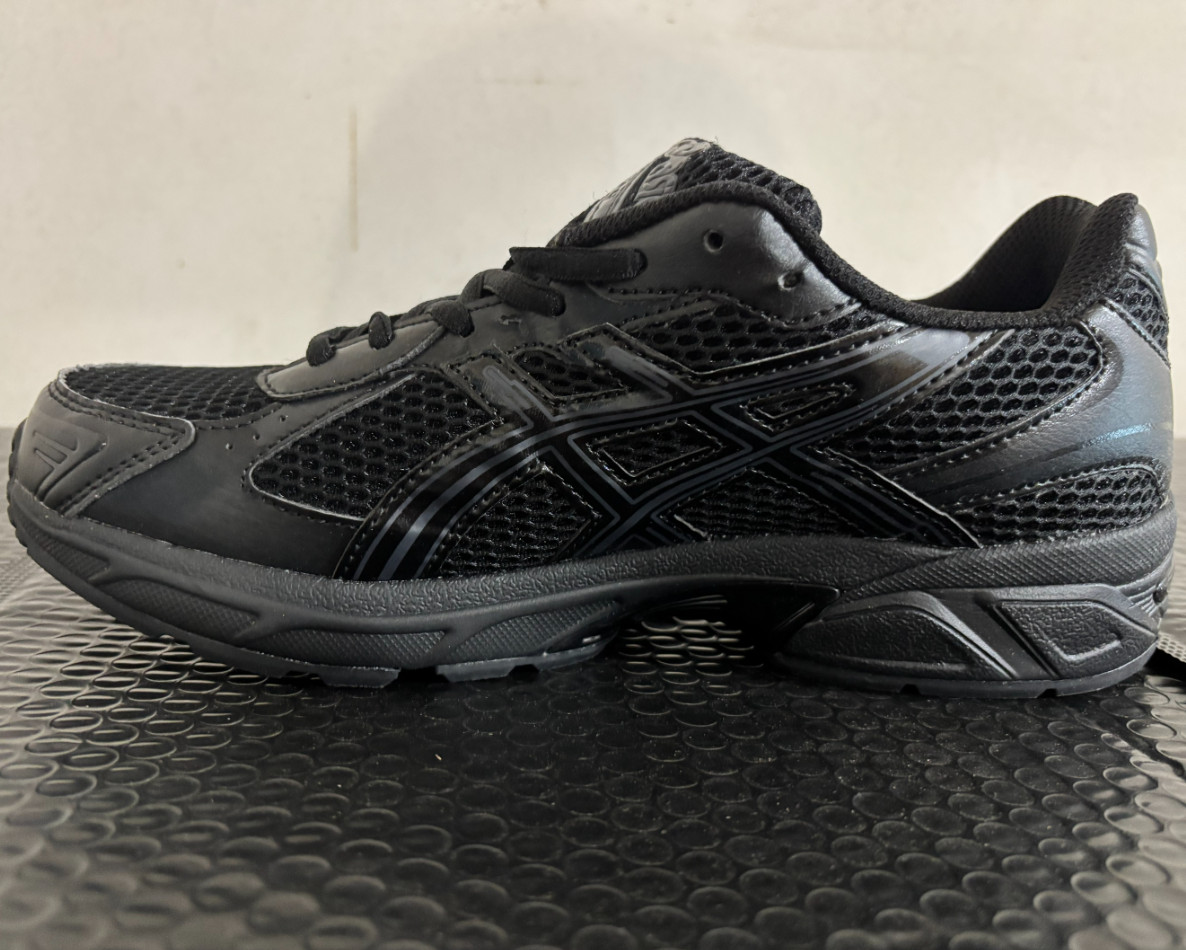 ASICS Gel 1130 Men’s Shoe Lifestyle Black Sneaker US 8.5 No Box