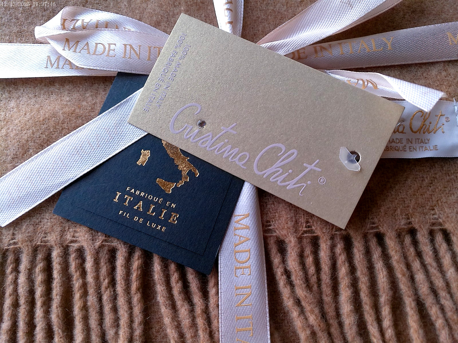 CHRISTINA CHITI 100% CASHMERE SCARF CLASSIC CAMEL 10″X70″ FRINGE GIFT BOX ITALY