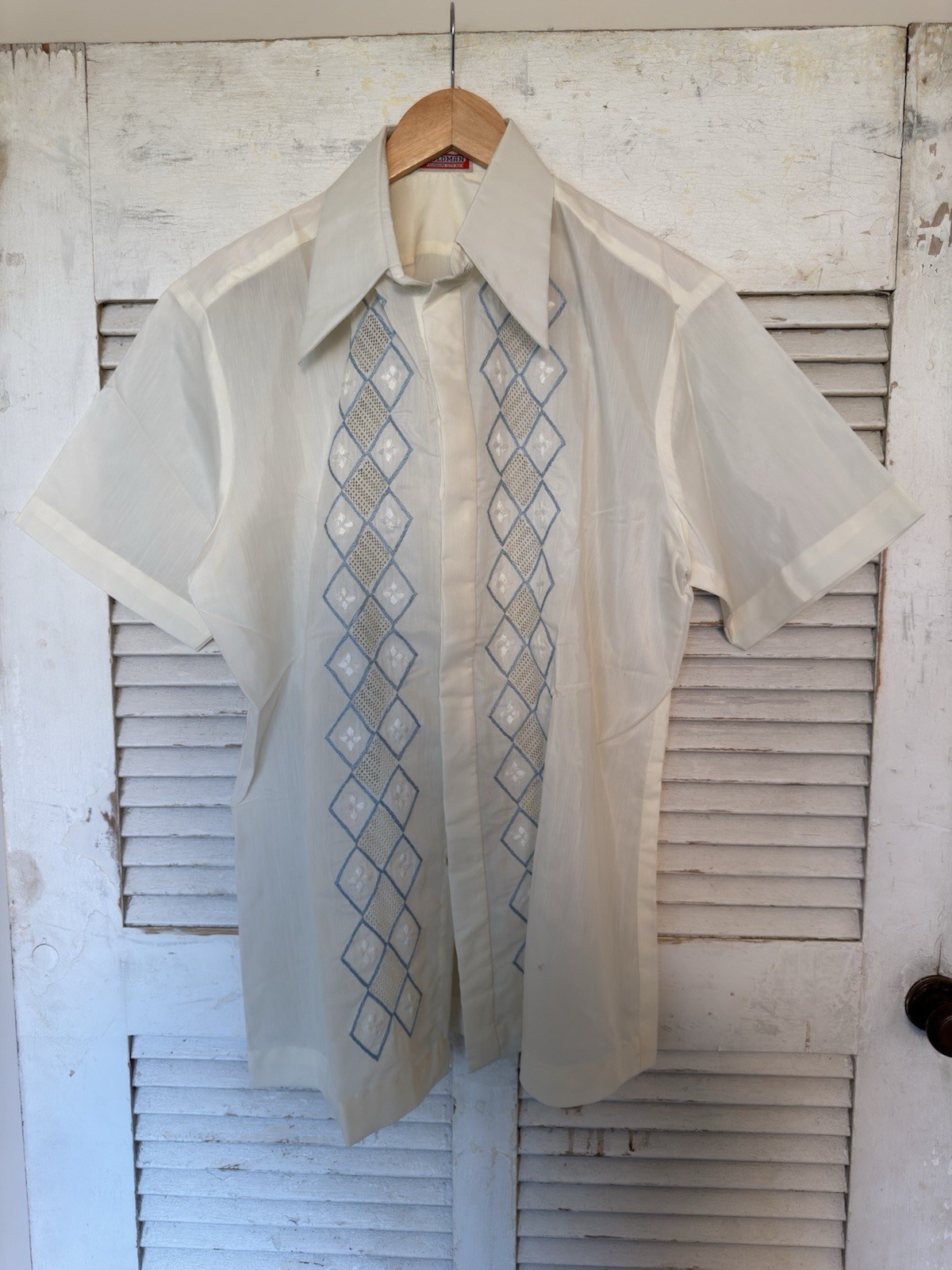 Vintage Goldman men’s Shirt Olongapo City Fine Tailor Military Souvenir’s 50’s