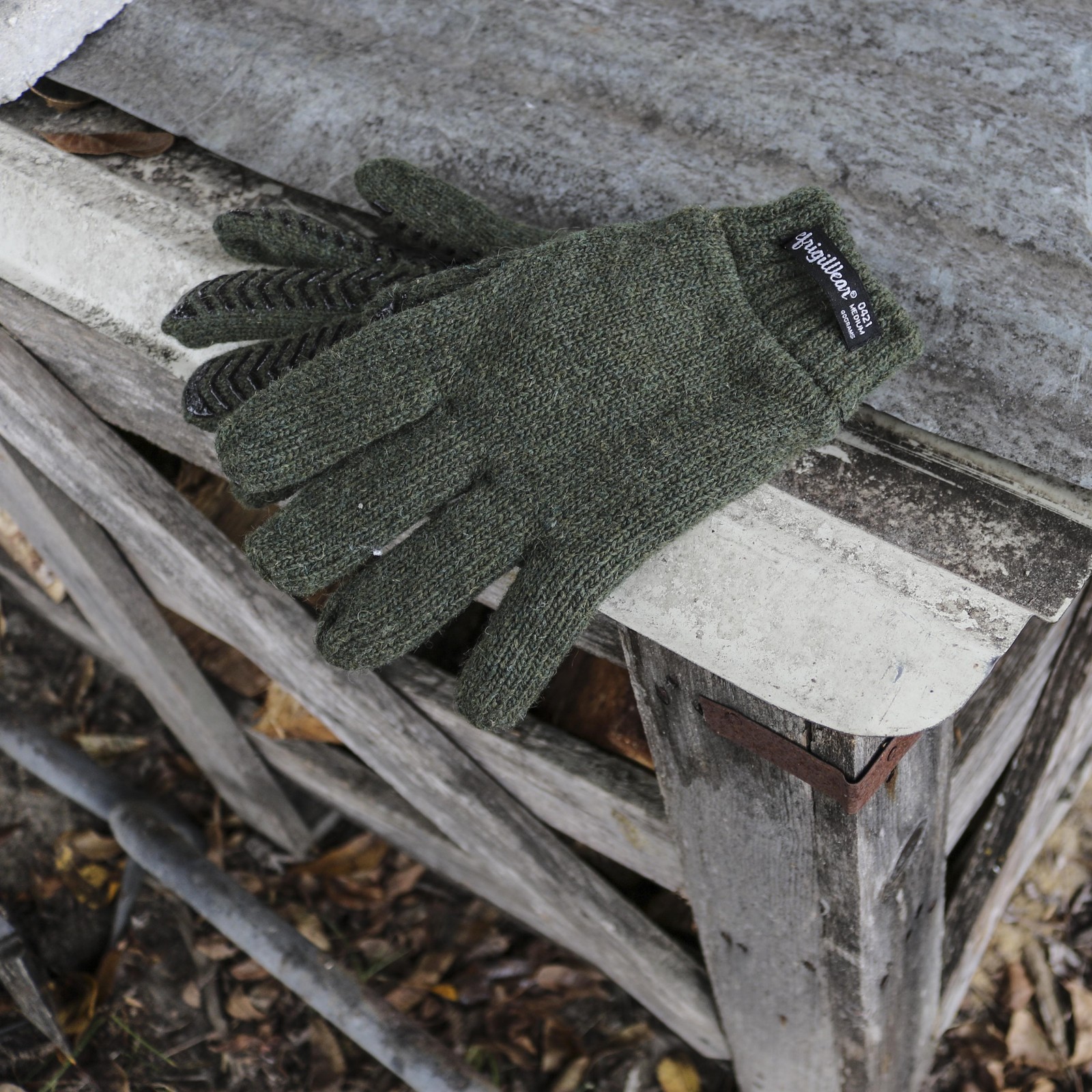 RefrigiWear Fleece Lined Insulated 100% Ragg Wool Grip Gloves, Green