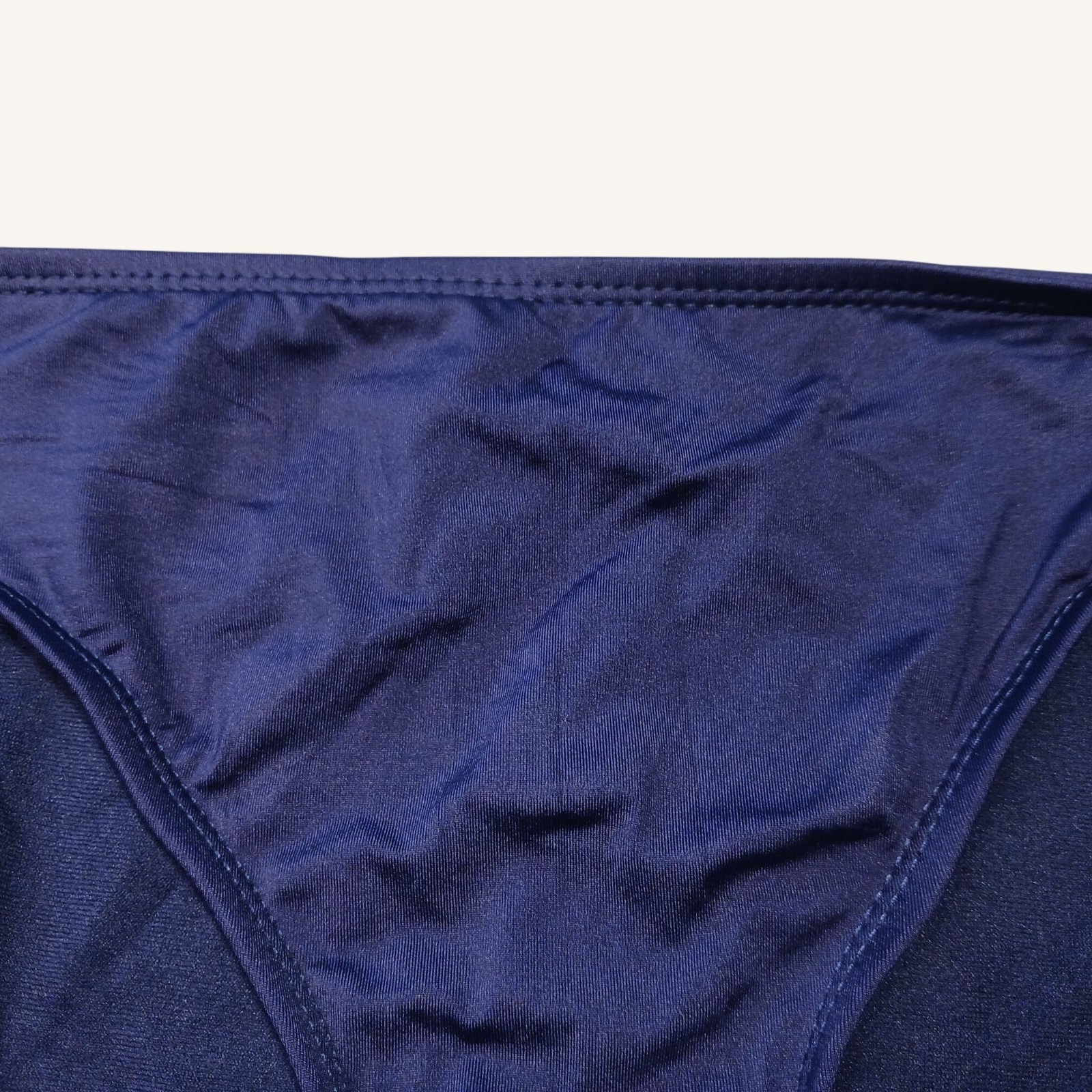 Mossimo Navy Blue Bikini Bottoms Medium 90% Nylon 10% Spandex Wrinkle-Resistant