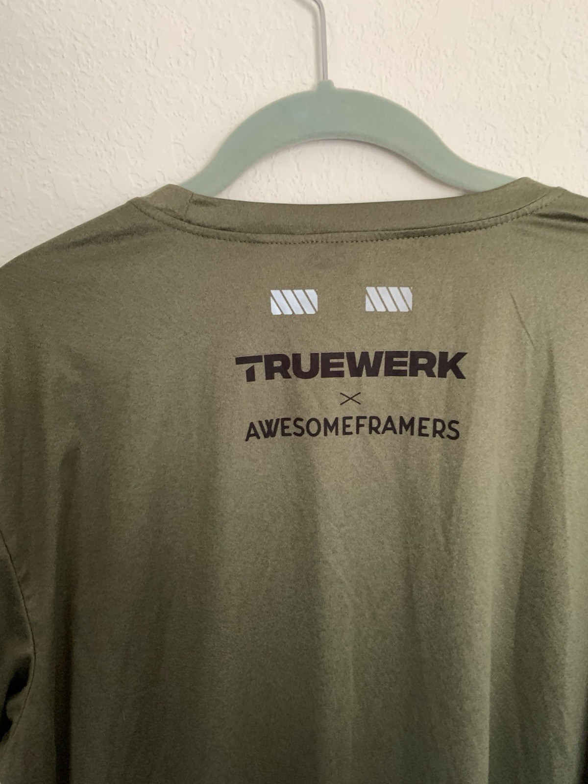Truewerk B1 Sun Tshirt Advocate Empower Limited Framers Olive Green Sz Large