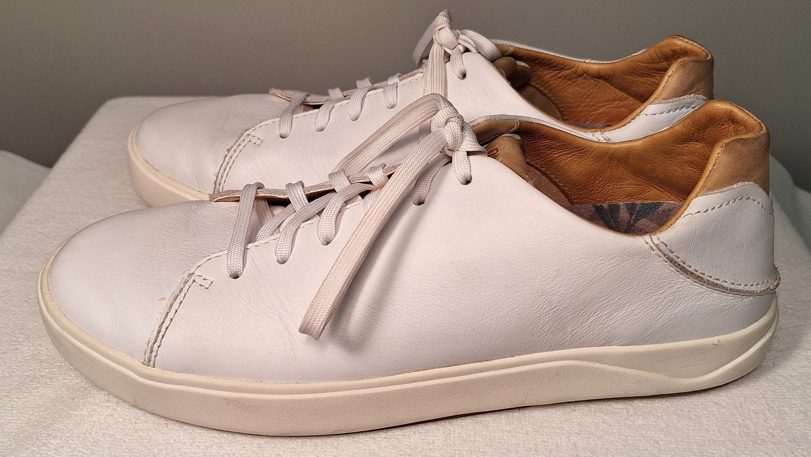 Olukai Lae’ahi Li ‘Ili Shoes Men’s Size 9.5 Leather Sneakers Low White