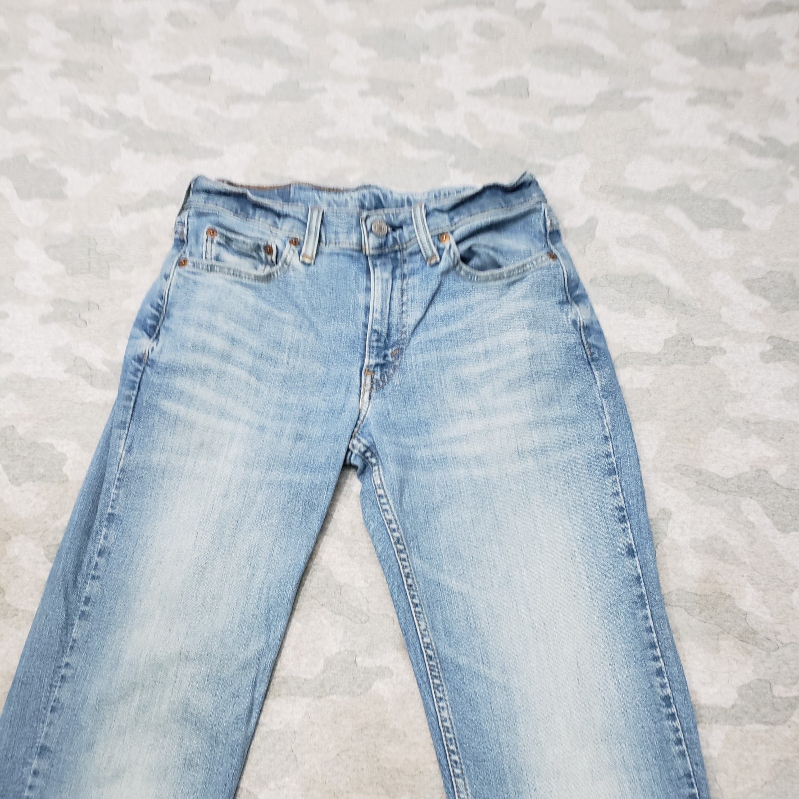 Levi’s 514 Jeans Mens 29×32 Blue Straight Pockets Denim Medium Wash