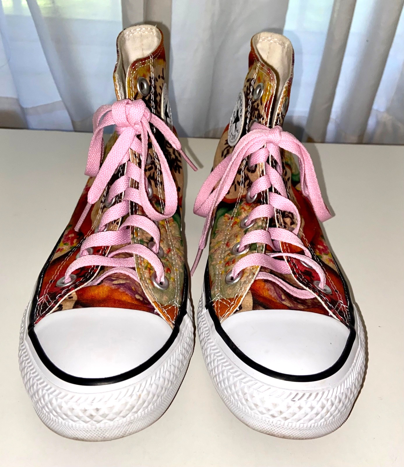Converse All-Stars RARE Donuts Doughnuts High Tops Men 4 / Women 6