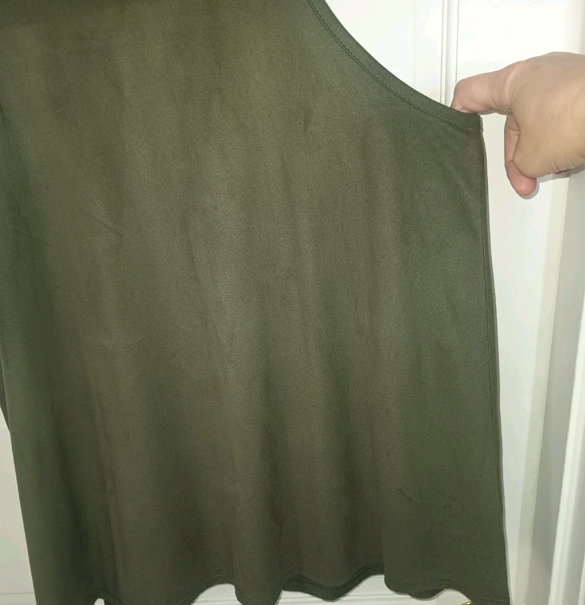Madison & Berkeley Women’s Mock Neck Sleeveless Top Size Large Olive Green