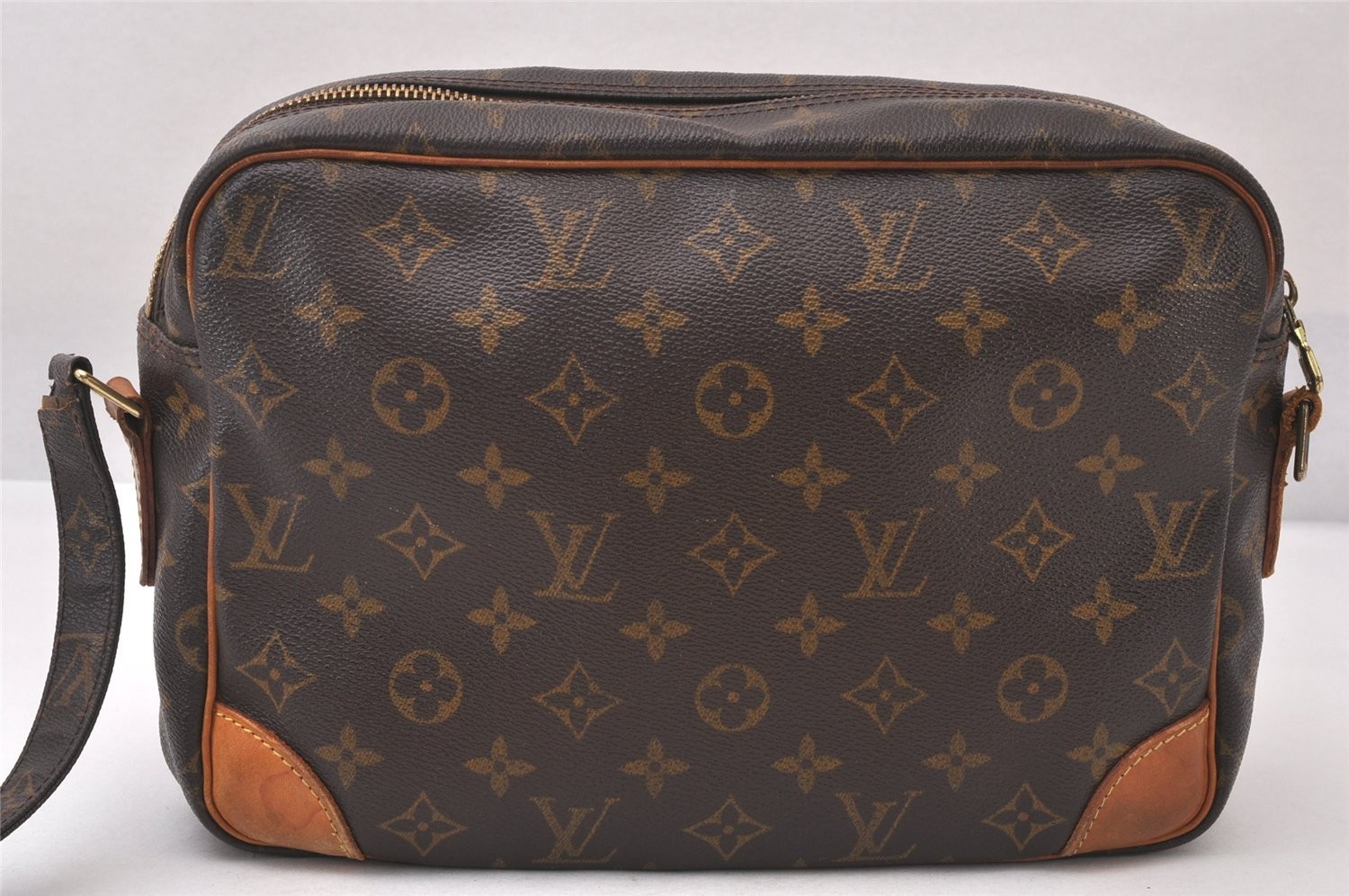Authentic Louis Vuitton Monogram Nile Shoulder Cross Body Bag M45244 LV 787AA