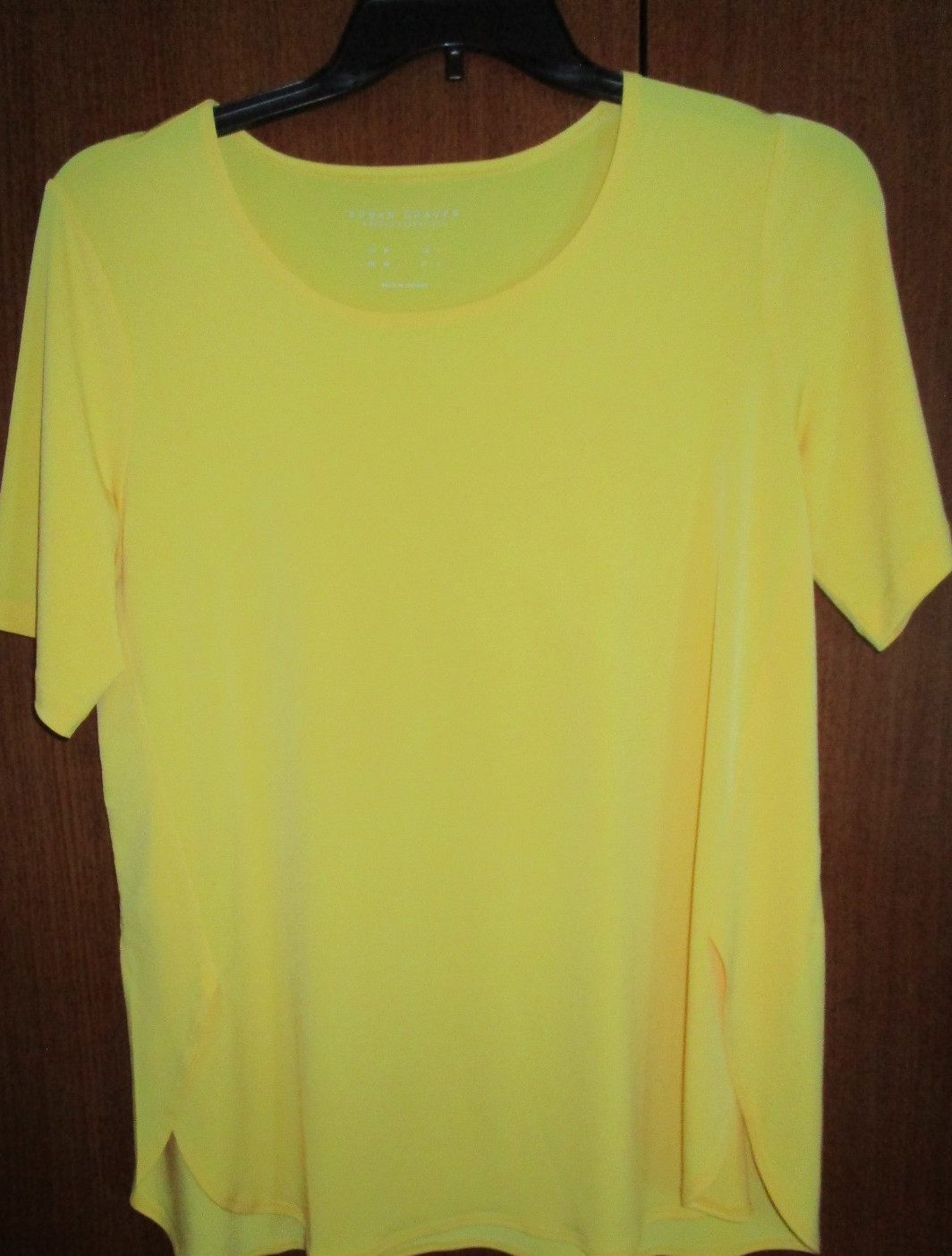 Susan Graver Tunic Top Yellow Medium Polyester & Spandex Bust 42 Length 29 in