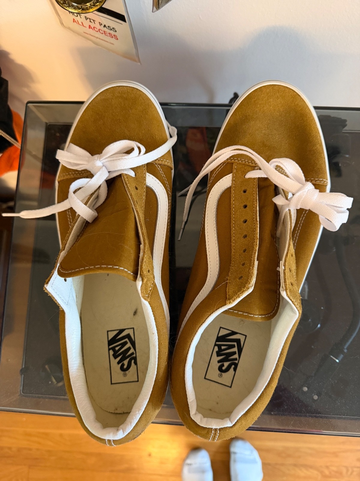 vans shoes mens 13 mustard brown