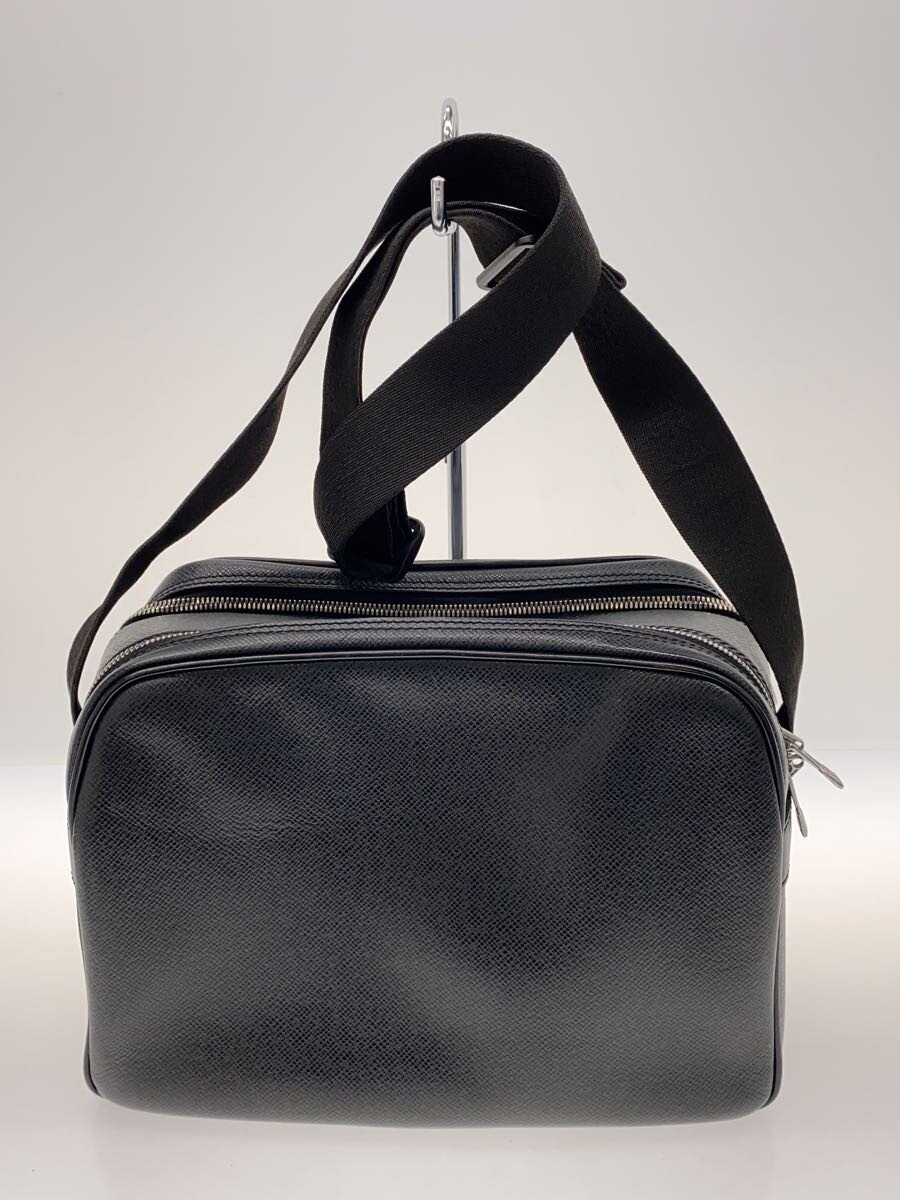 LOUIS VUITTON Reporter Shoulder Bag Leather Black M30152 Louis Vuitton