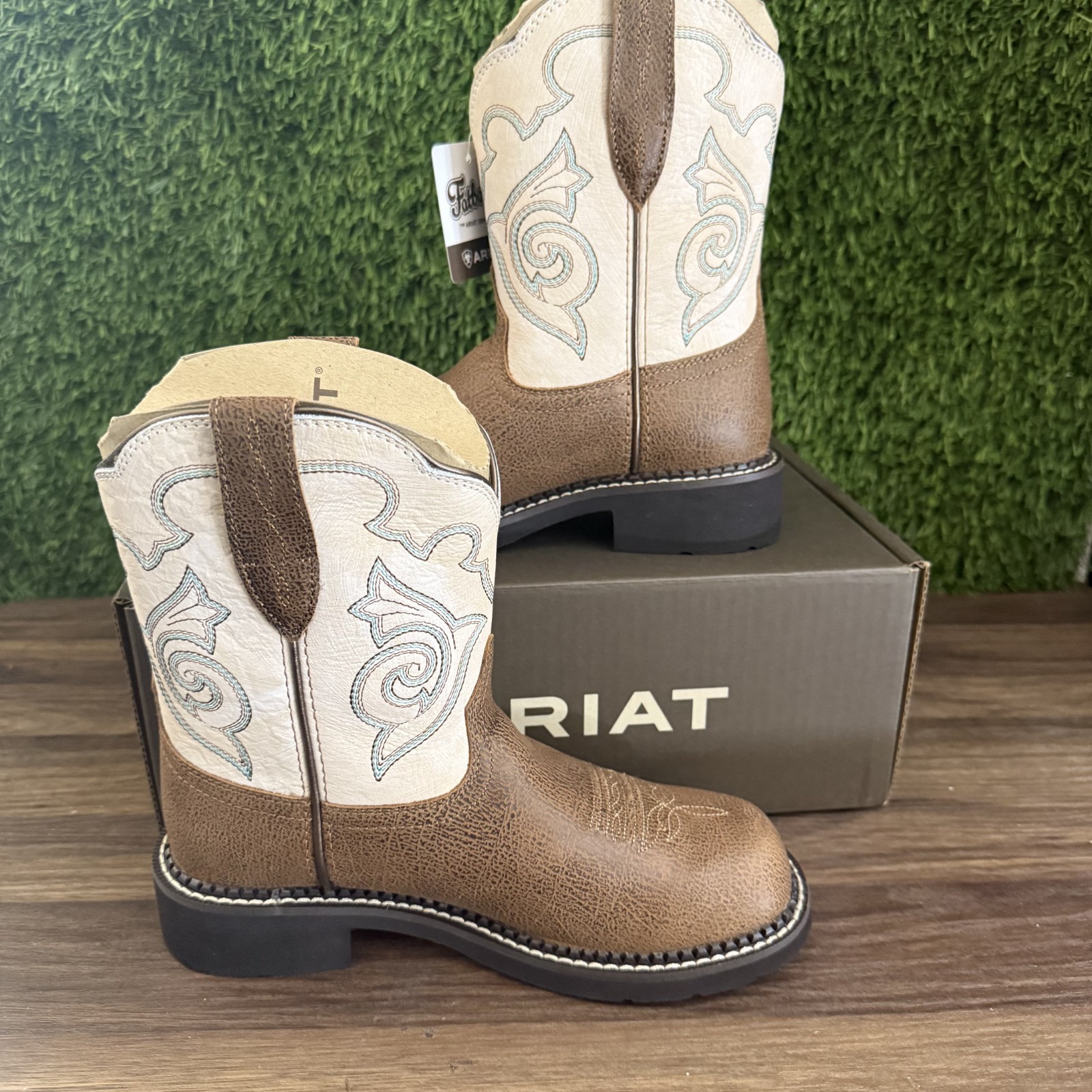 Ariat Fatbaby Heritage Tess Western Boots Women’s US 8 Brown N.A.