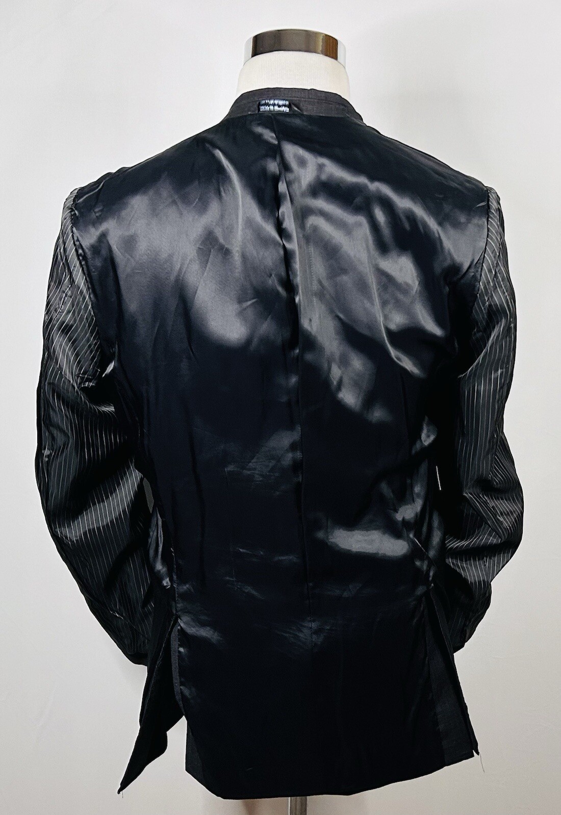 Marc Anthony 40R Sport Coat Dark Gray 100% Wool Two Button Lined Double Vented