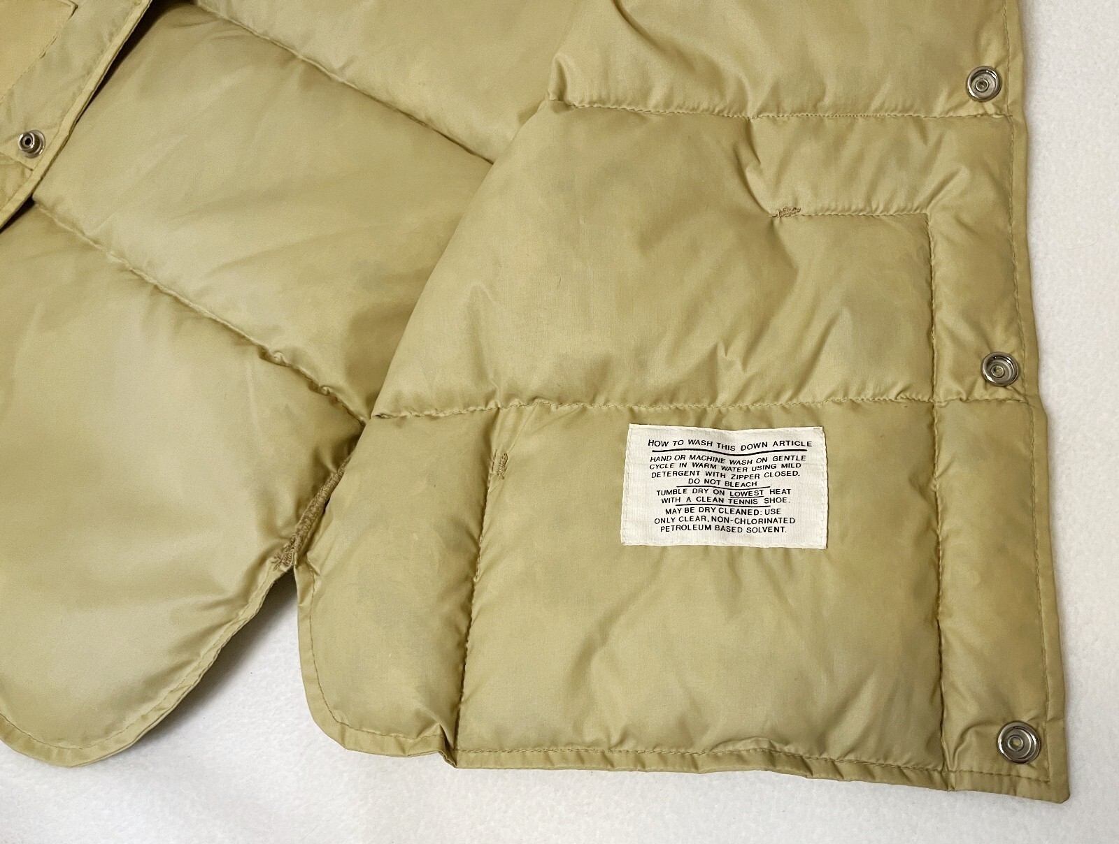 Vintage Miller Outerwear Puffer Insulated Vest Duck Down & Polyester Fiber Small