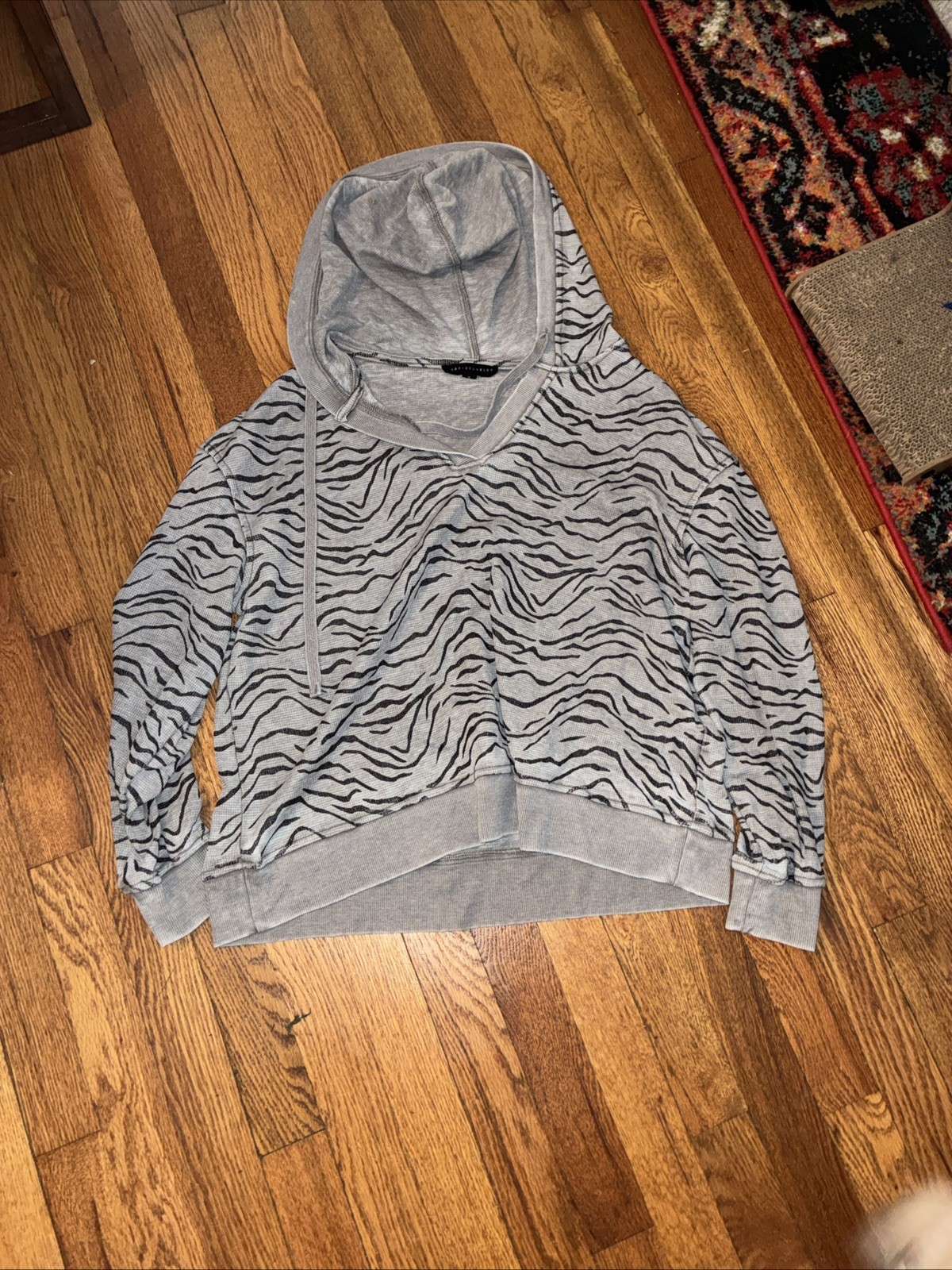 Grey/Black Animal Print Ribbed Thin Hoodie Jane Delancey Medium