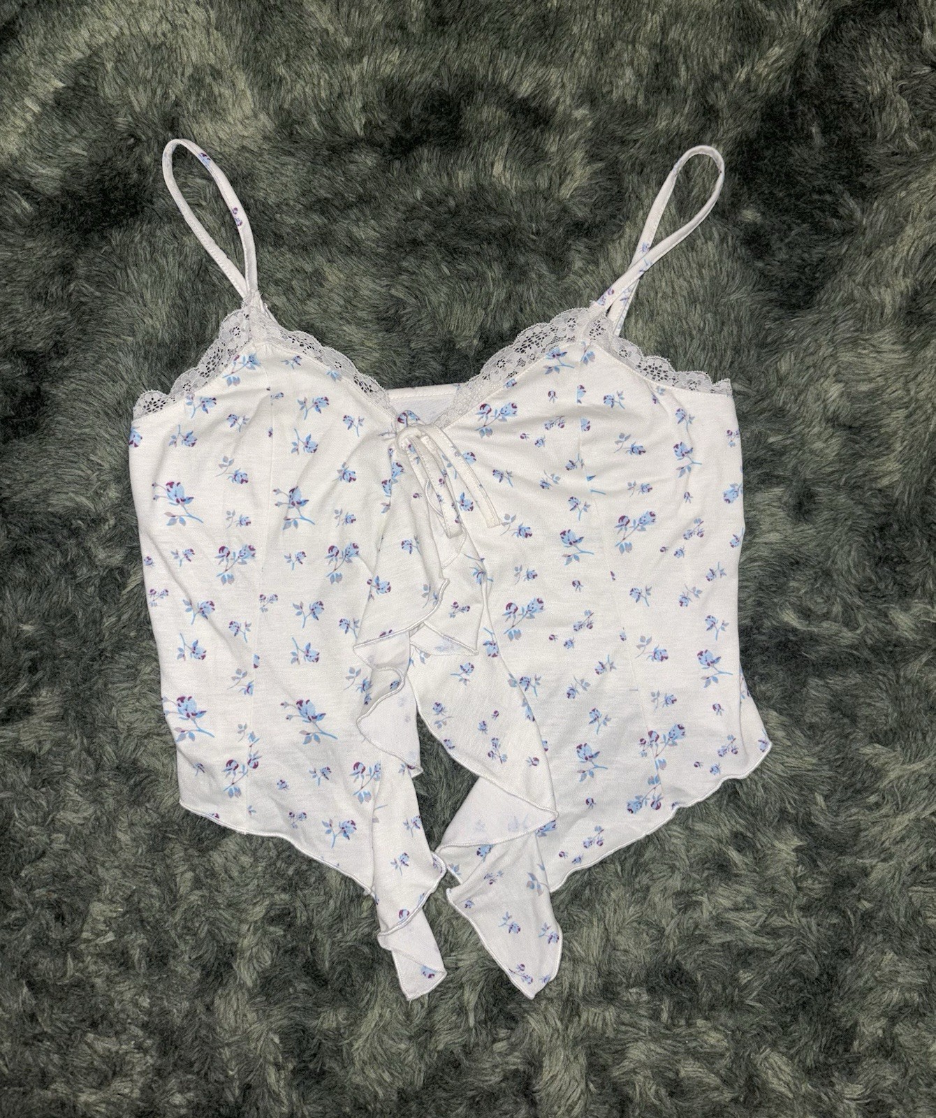 White Flower Shirt – Medium (USED)