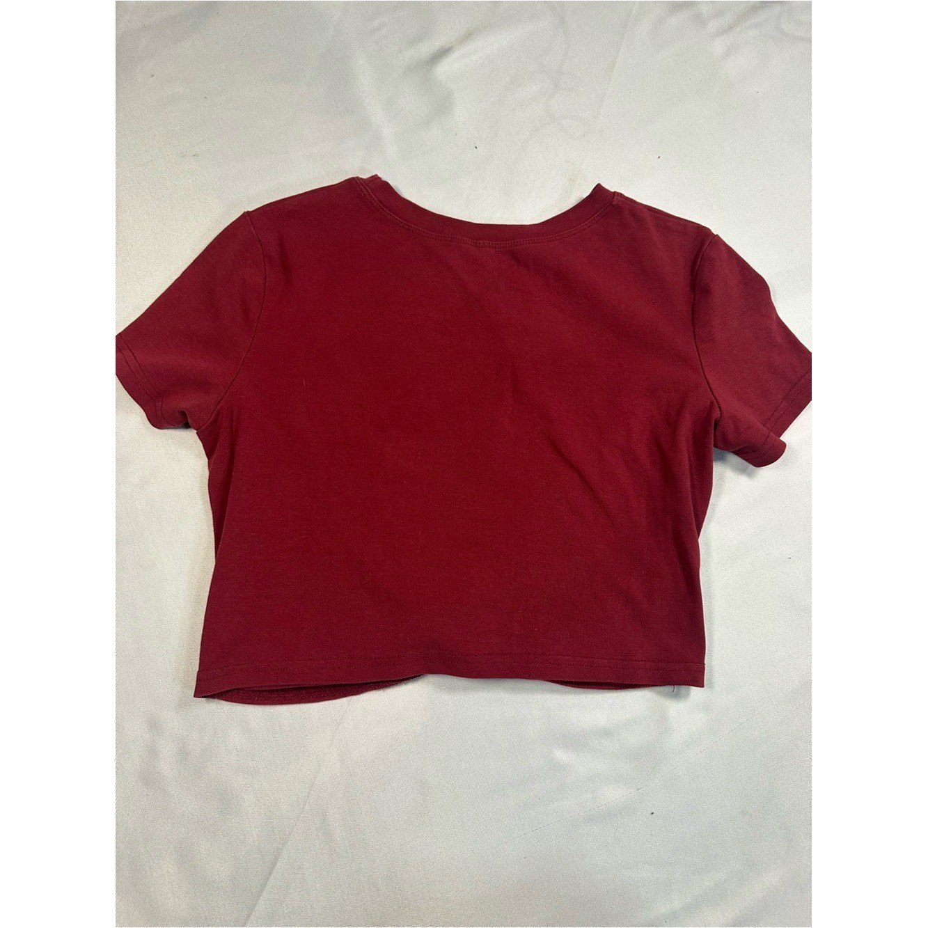 Unknown Brand Twist-Knot Crop Top in Burgundy