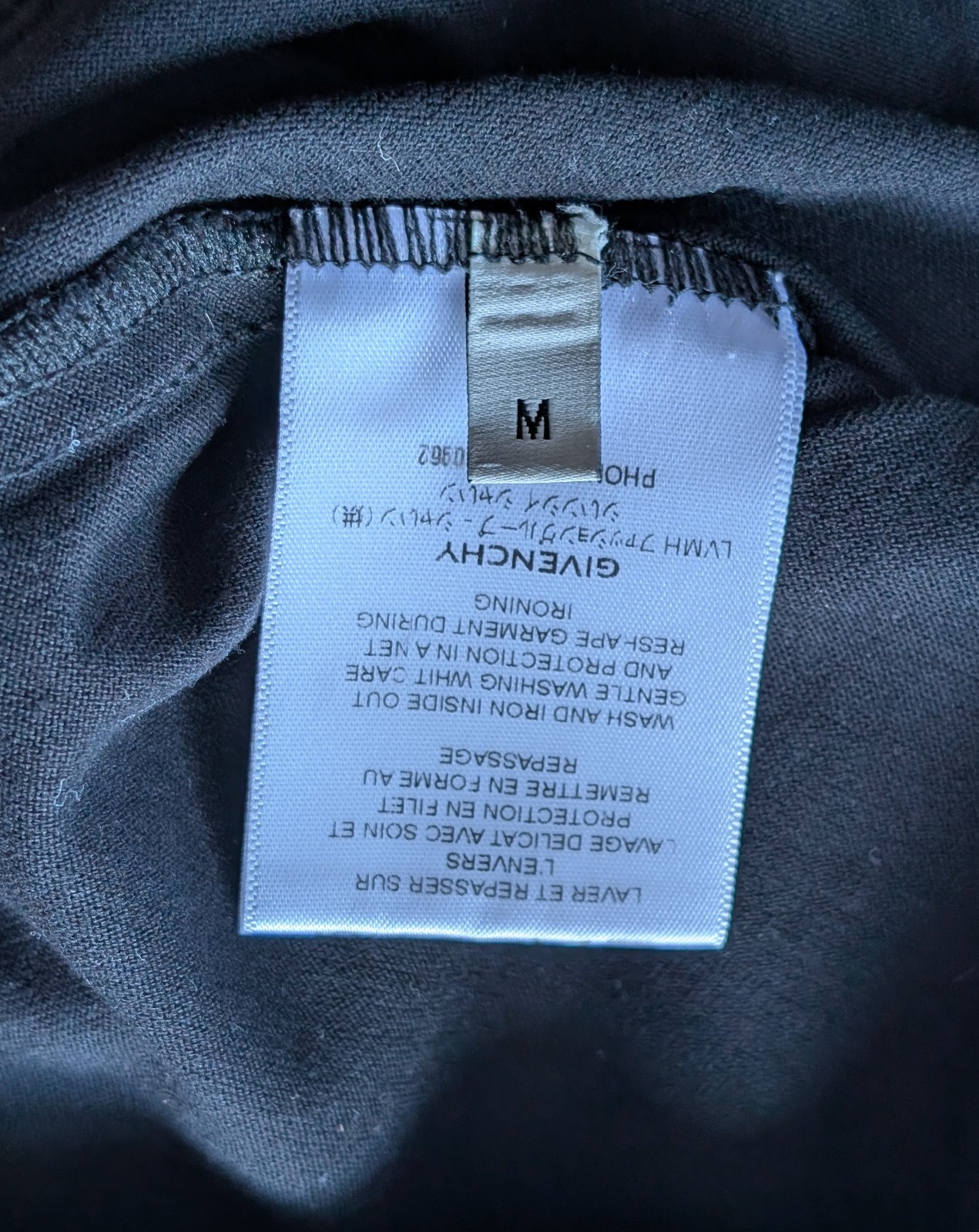 Givenchy Paris Logo T-Shirt Black Blue Gradient Logo 100% Cotton Size M Luxury