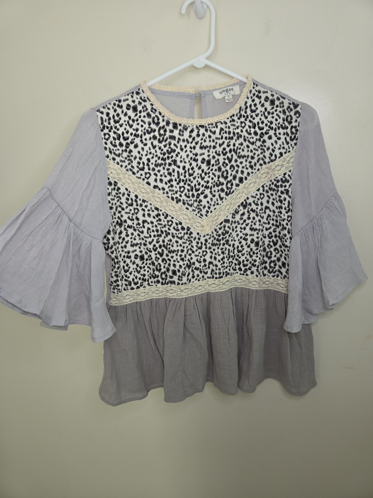 Women’s Umgee Animal Print Boho Top Sz Small