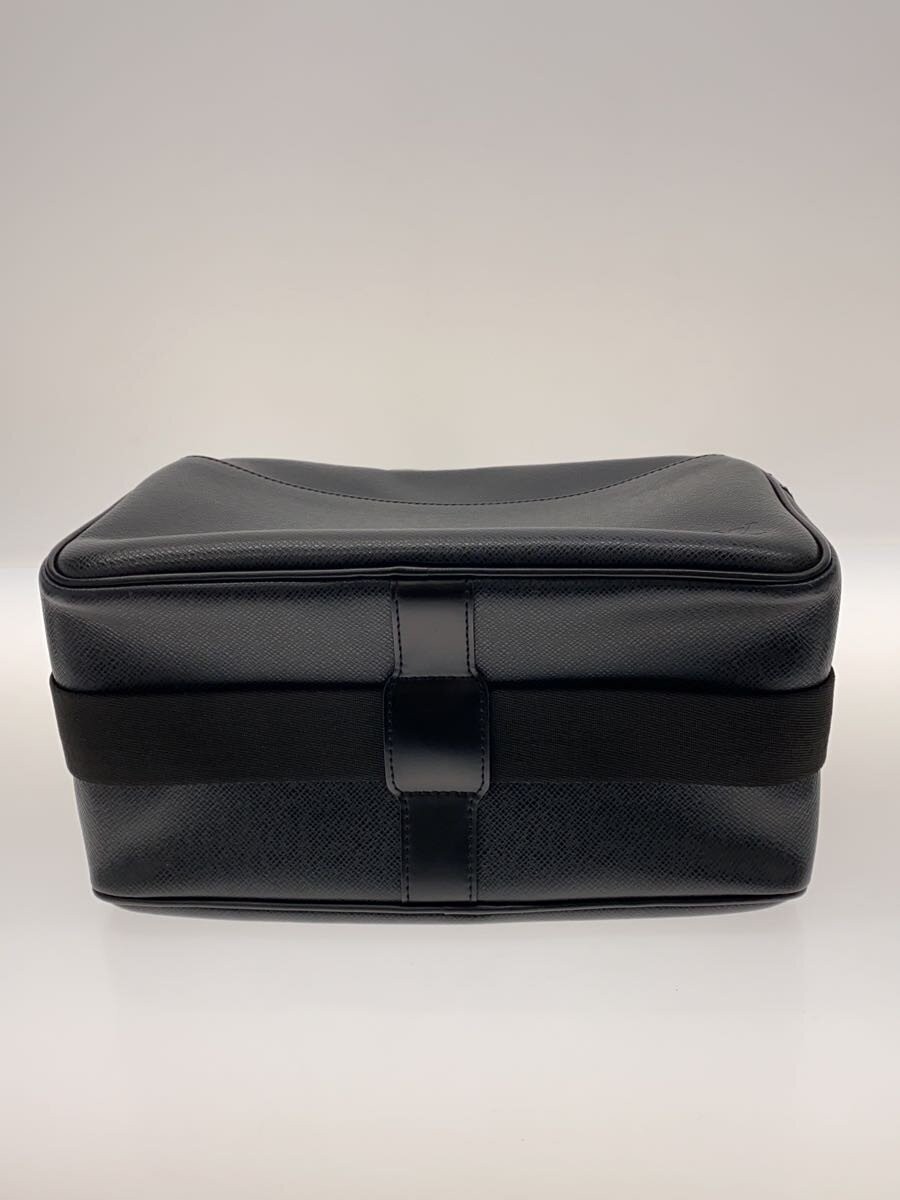 LOUIS VUITTON Reporter Shoulder Bag Leather Black M30152 Louis Vuitton