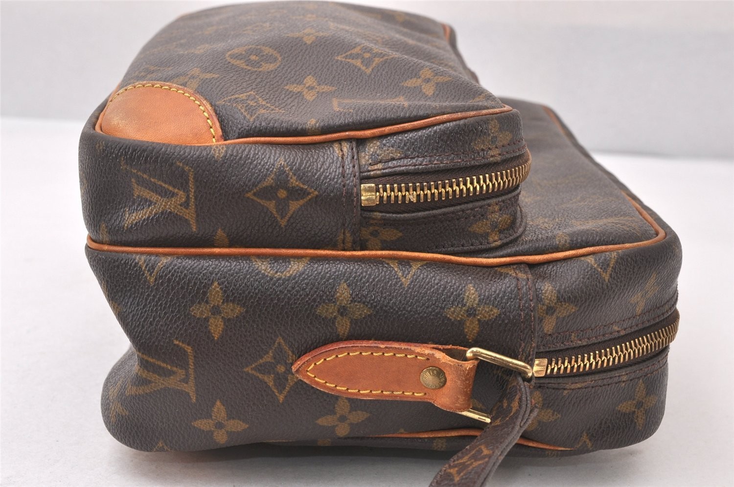 Authentic Louis Vuitton Monogram Nile Shoulder Cross Body Bag M45244 LV 787AA
