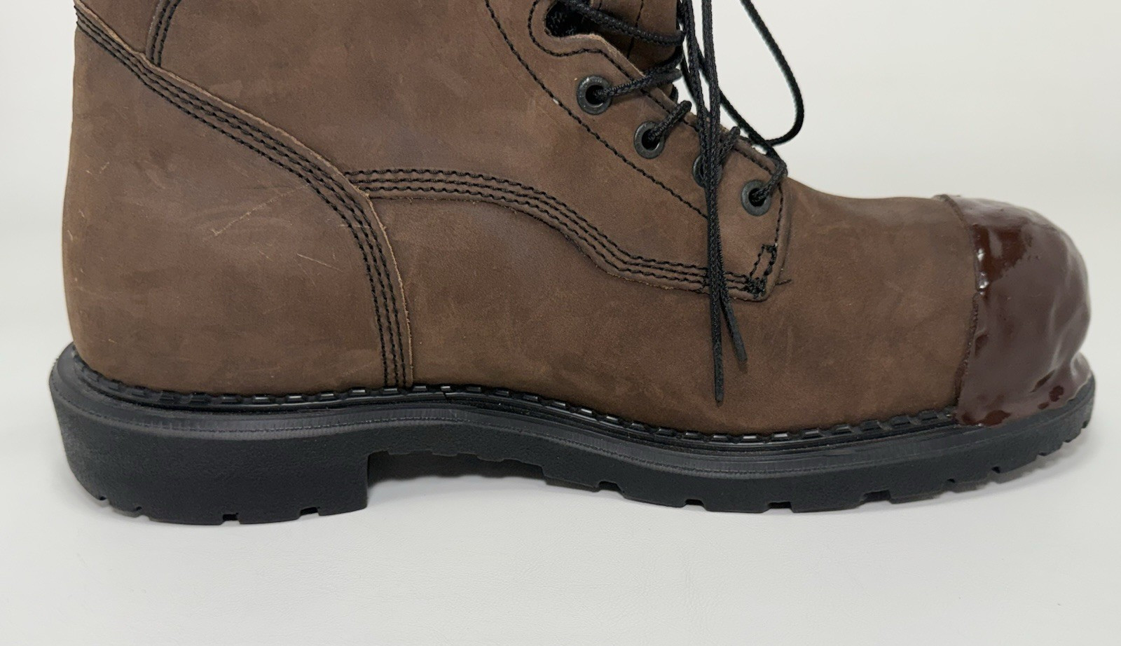Red Wing Boots Style 2206 Size 13 E2 (EE) – 6″ Steeltoe Waterproof W/ Tuff Toe