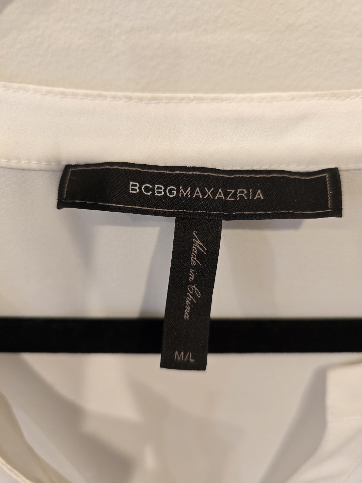 BCBGMAXAZRIA Black White Colorblock V-Neck Short Sleeve Pullover Blouse M/L