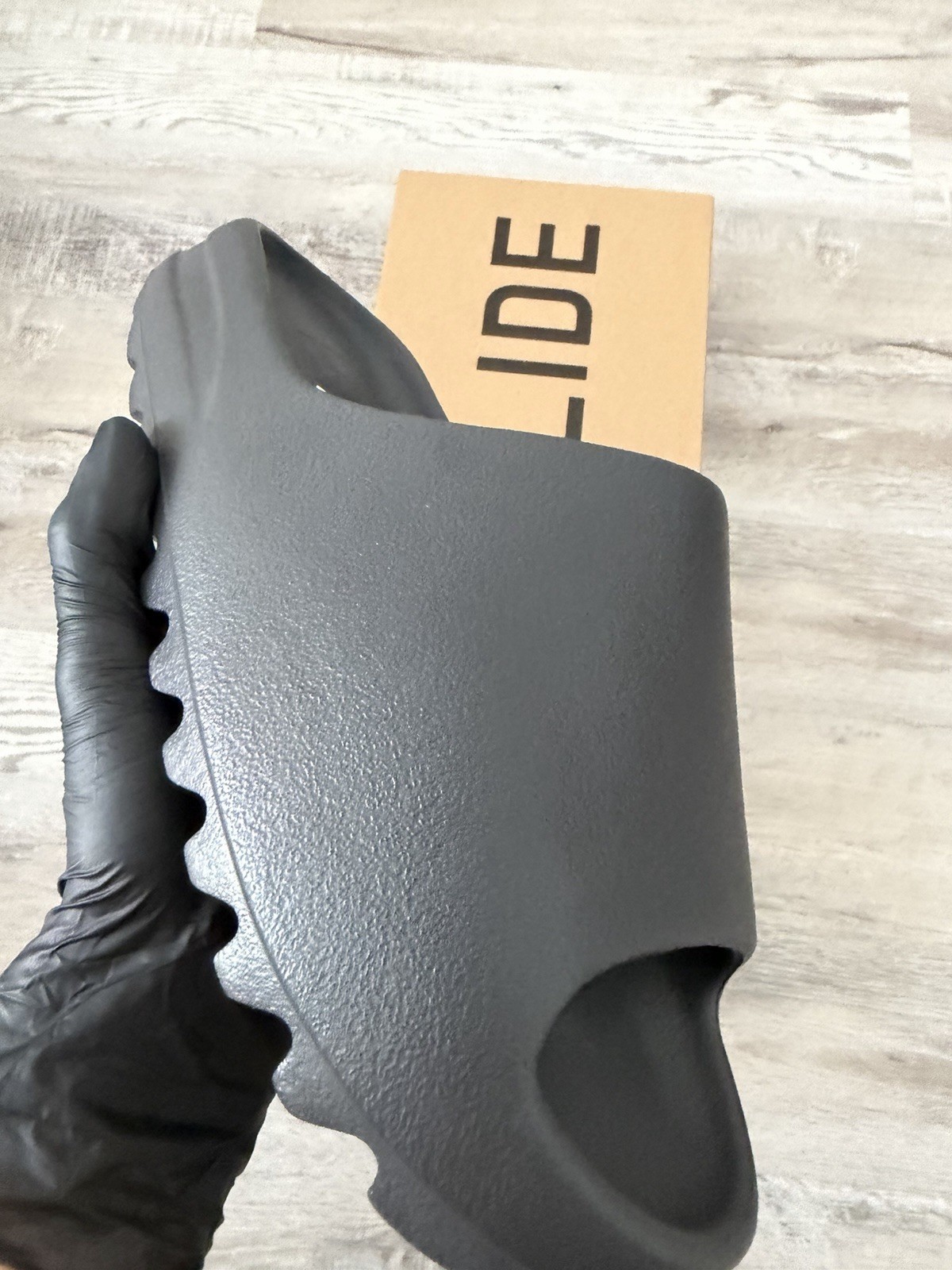 Adidas Yeezy Slide Onyx Size 9 NWOB HQ6448